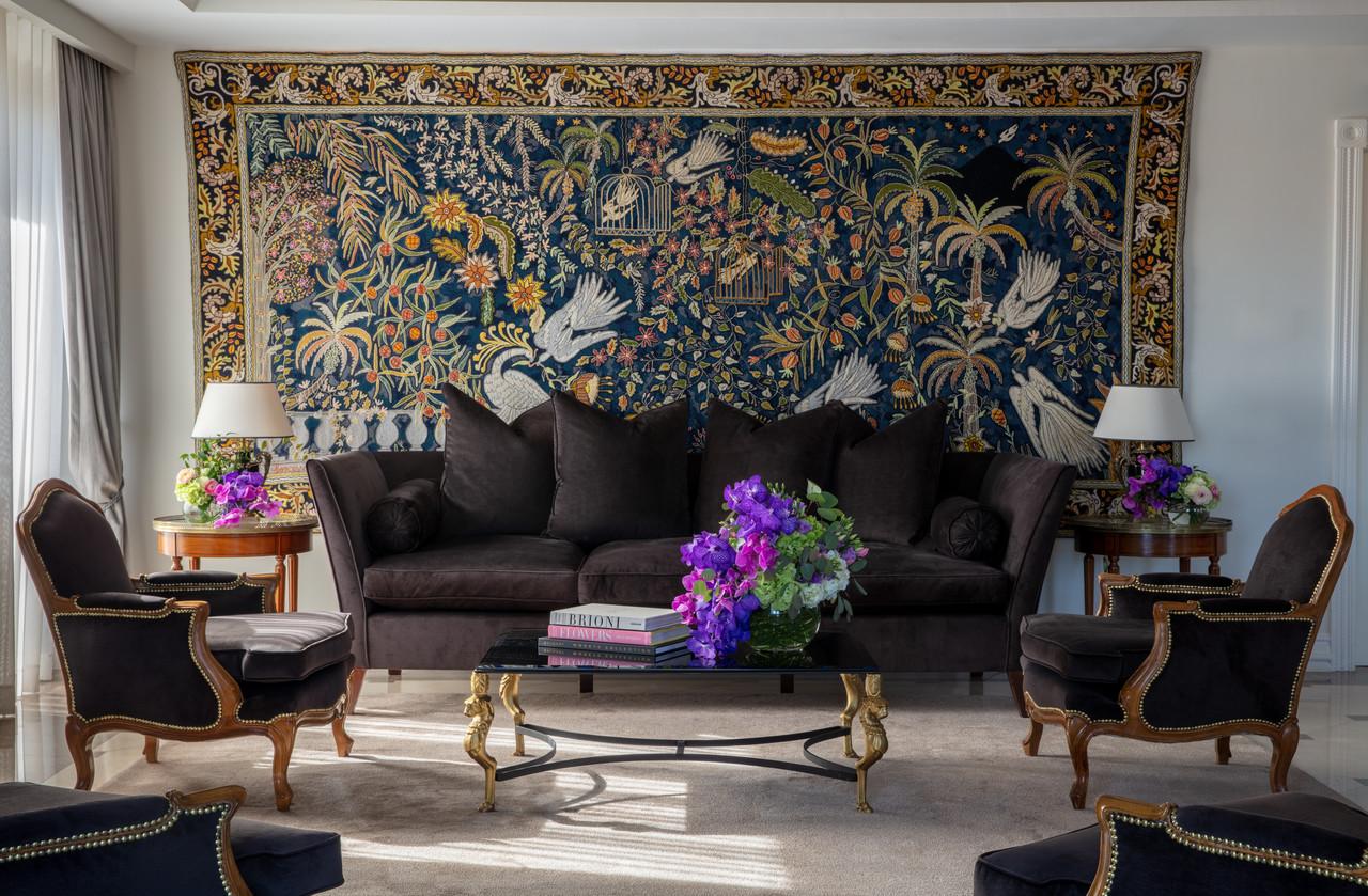 Palatial Presidential Suite Living Room