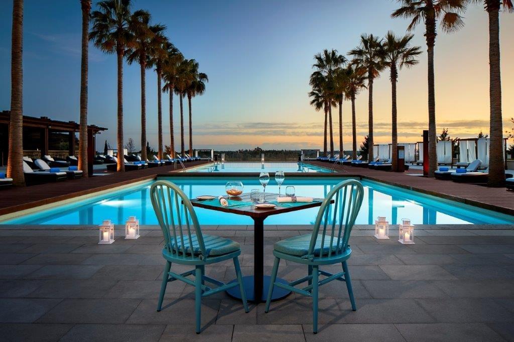 Ria Restaurant Poolside Terrace