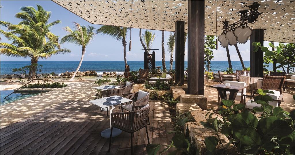 Positivo Sandbar open-air ceviche and cocktail lounge