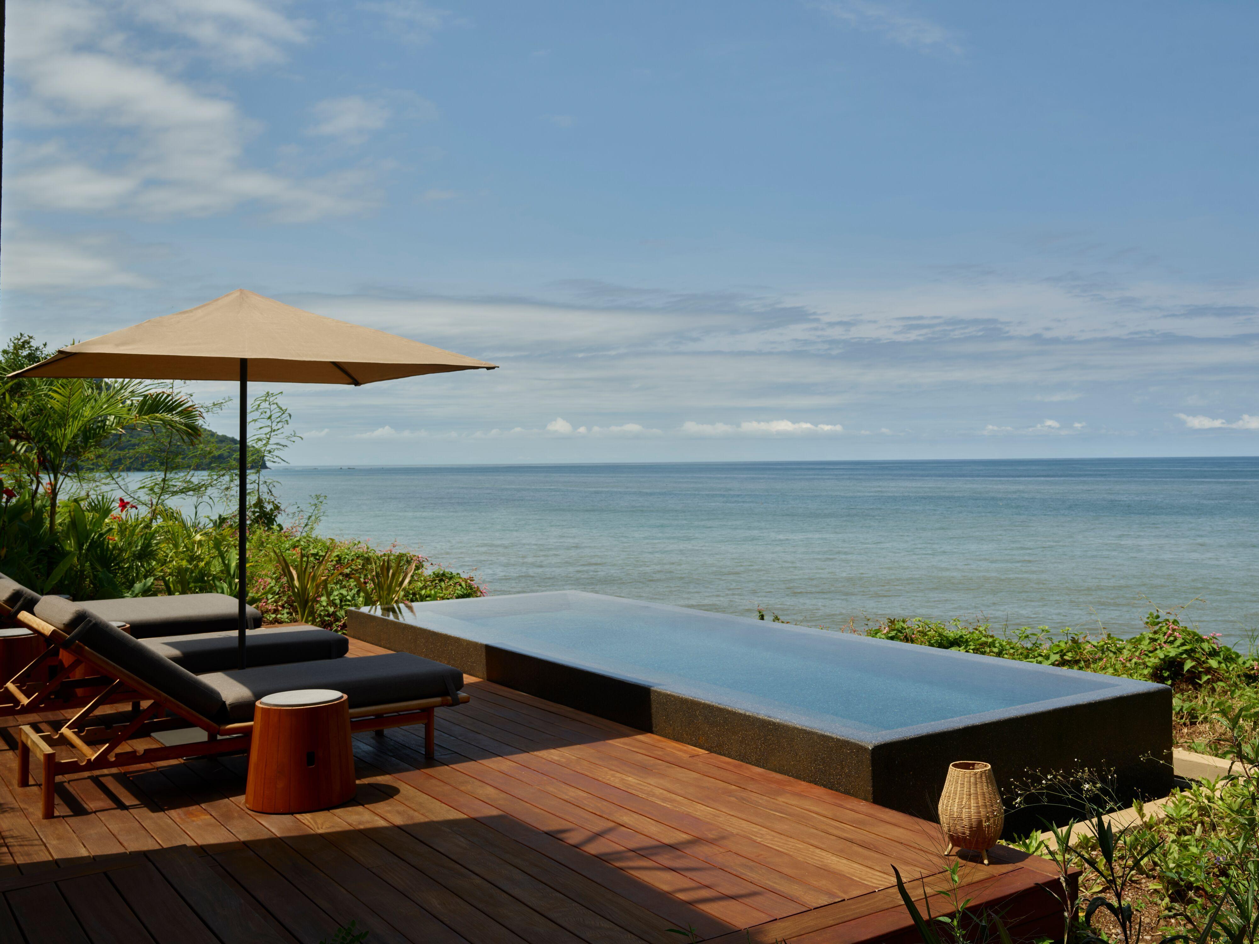 Panoramic Sunset Suite