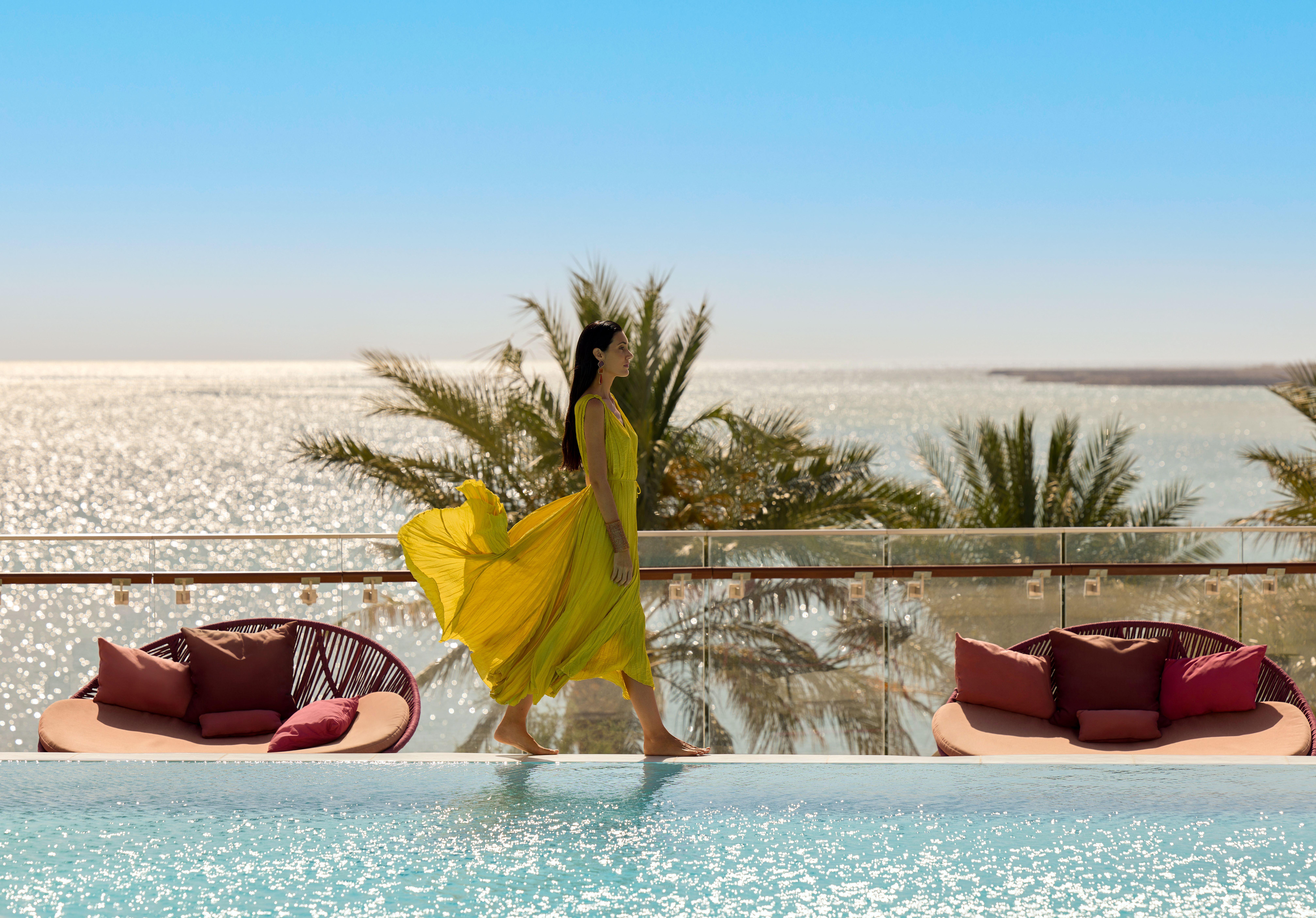 Outdoor Infinity Pool