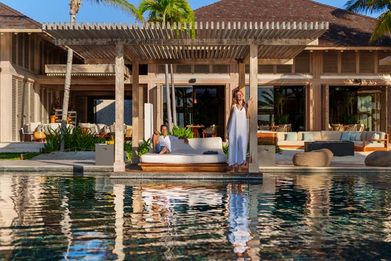 Sands Beach Club oceanfront infinity pool overlooking Caribbean Sea