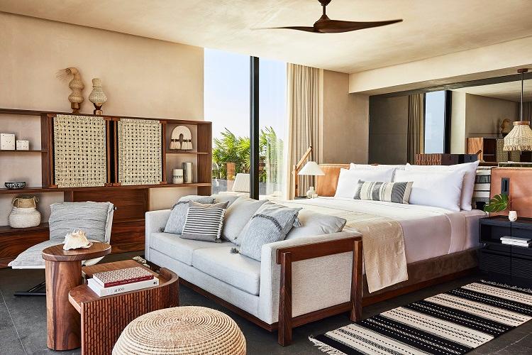 Ocean View Studio with Balcony Daybed