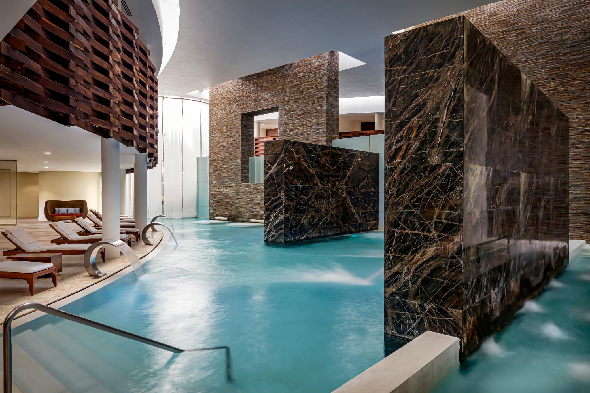 SE Spa Water Journey Hydrotherapy Vitality Pool