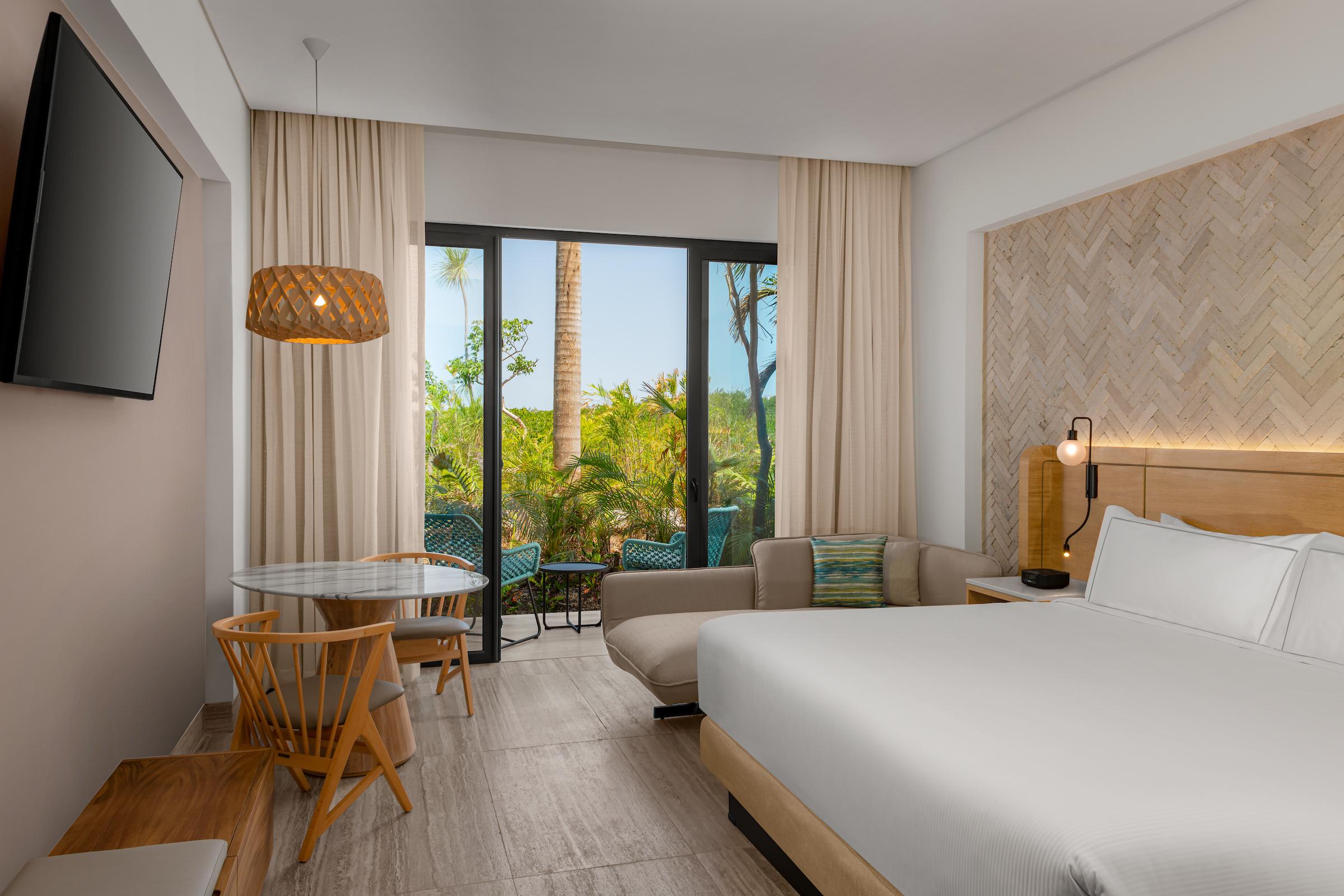 Enclave Ocean Front King Room