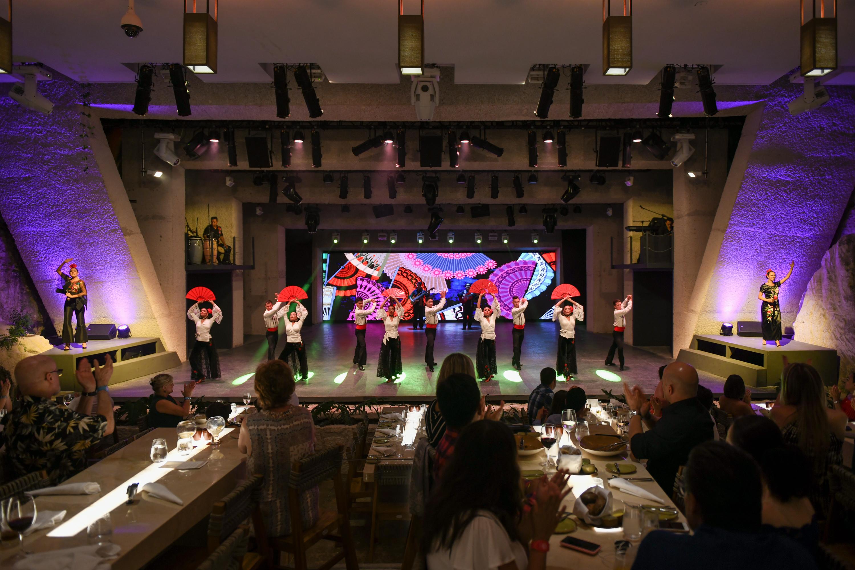 Teatro del RÃ­o Gourmet Dinner & Show