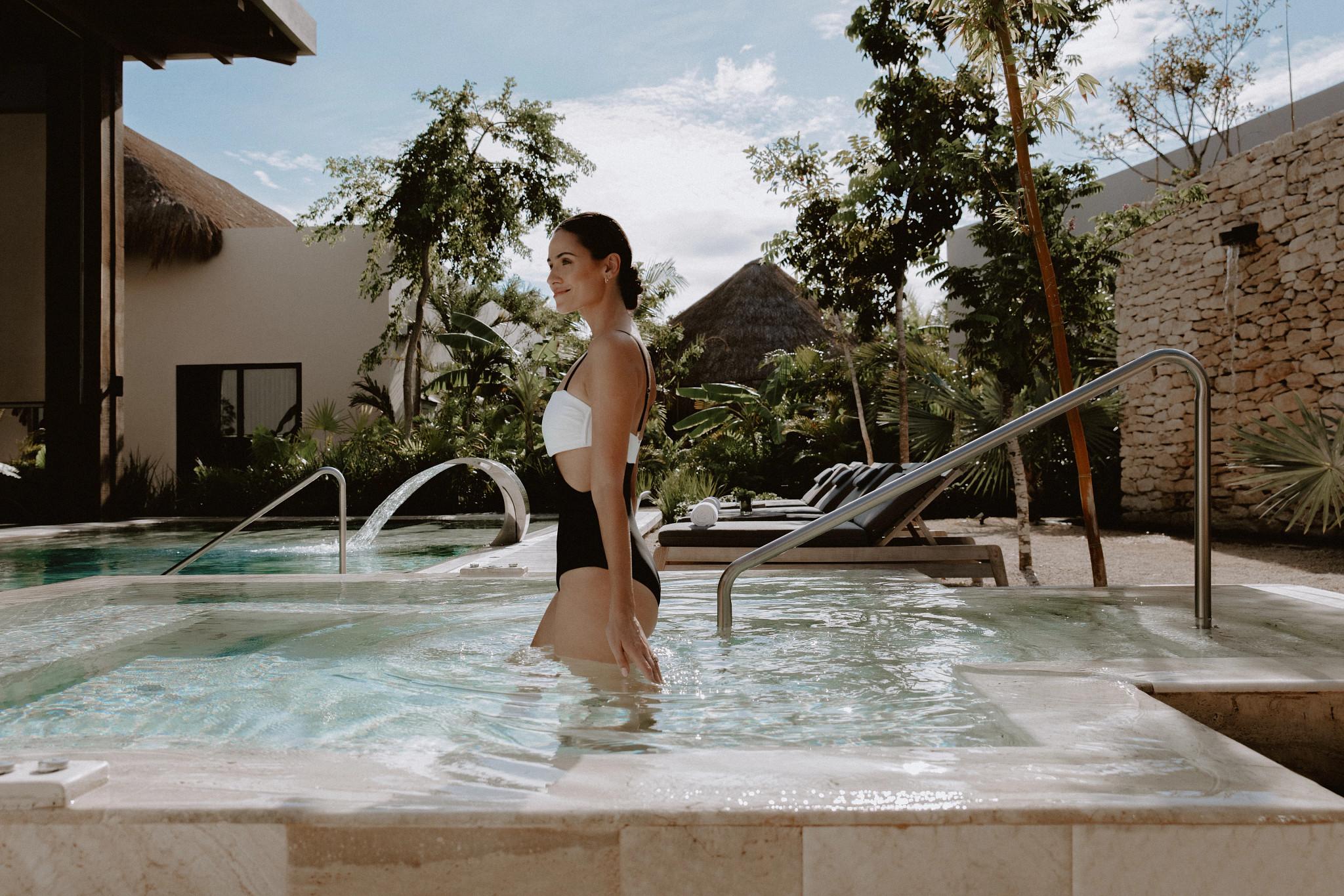 Secrets Spa by Pevonia Hydrotherapy Sanctuary