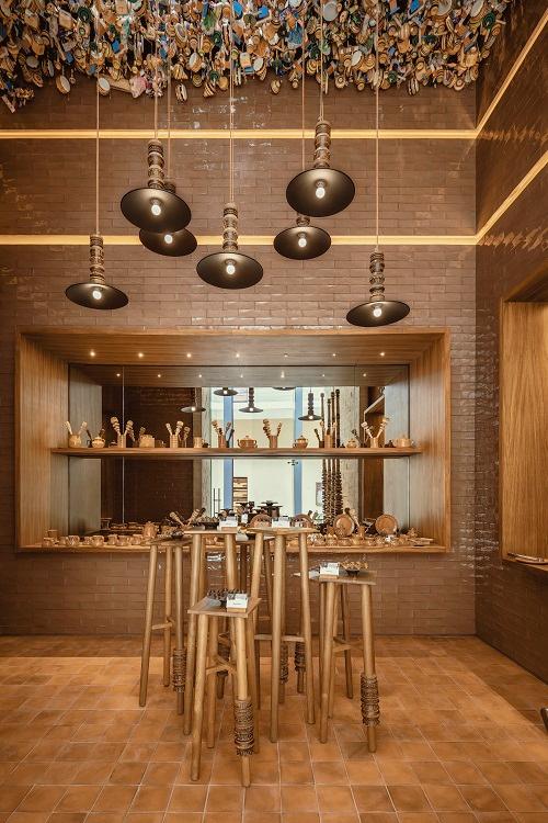 24-Hour Curated Artisanal ChocolaterÃ­a