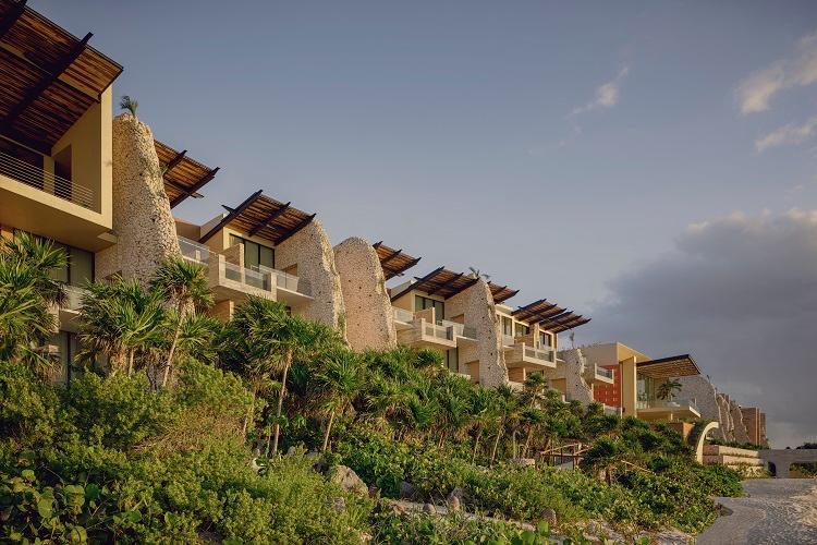 Sustainable Luxury Architecture & Secluded Caribbean Beachfront