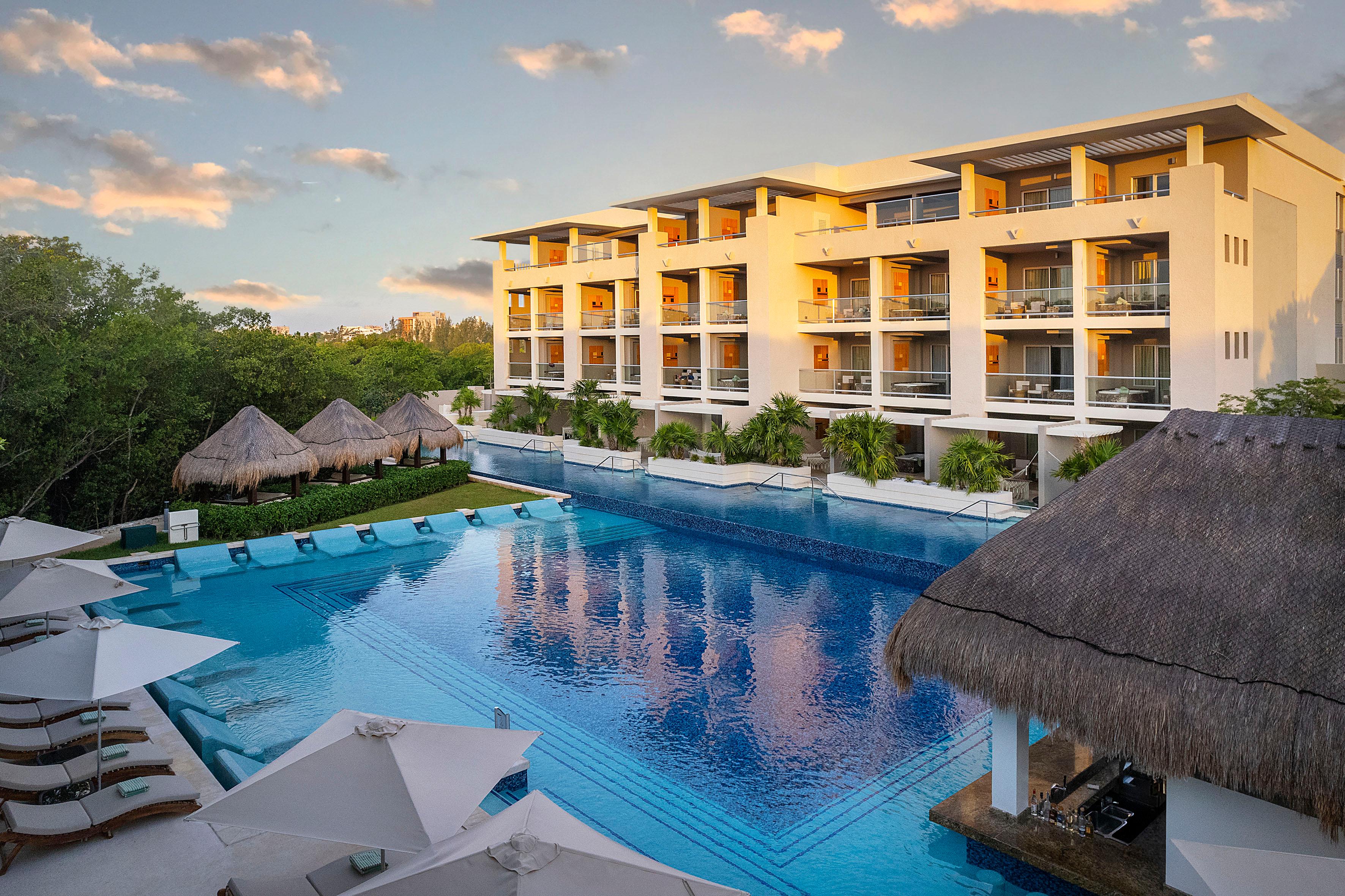 The Reserve Junior Suite at Paradisus La Perla