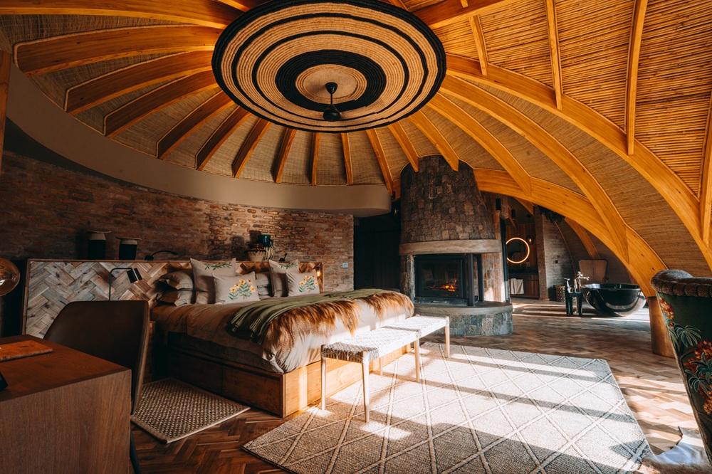 Ultra-Luxury Forest Villa Bedroom