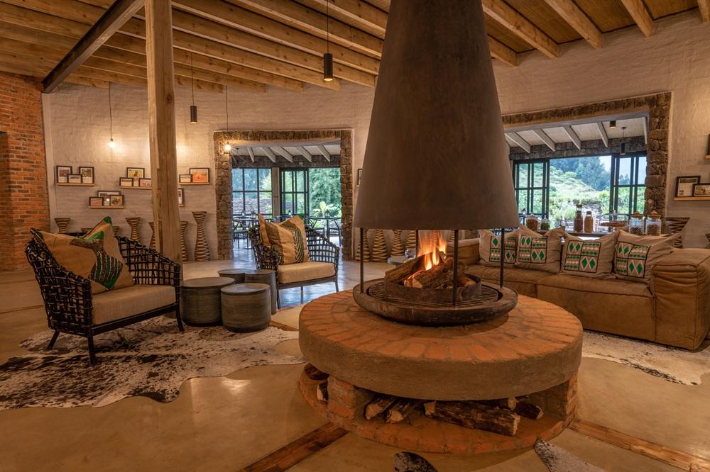 Kwanda Day Lounge Interior