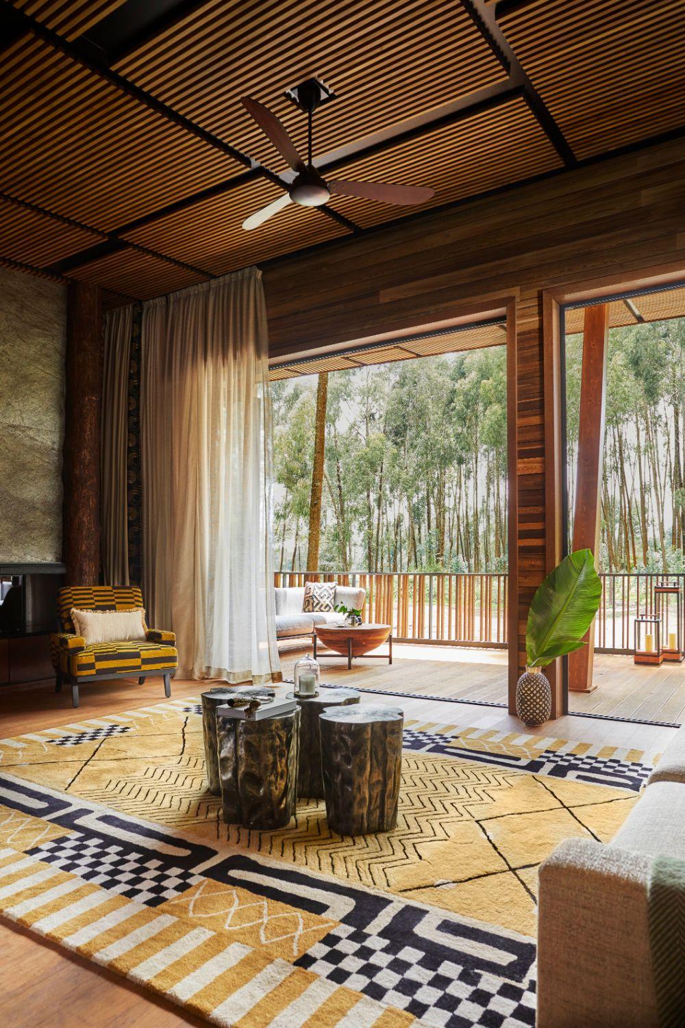 Ingagi Suite Living Room