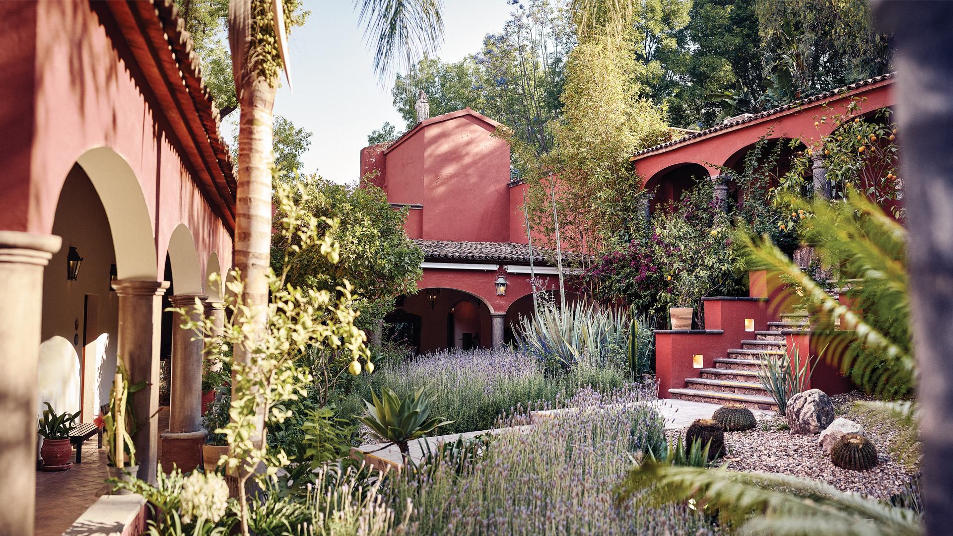 Casa Parque Historic Courtyard & Garden Arcades