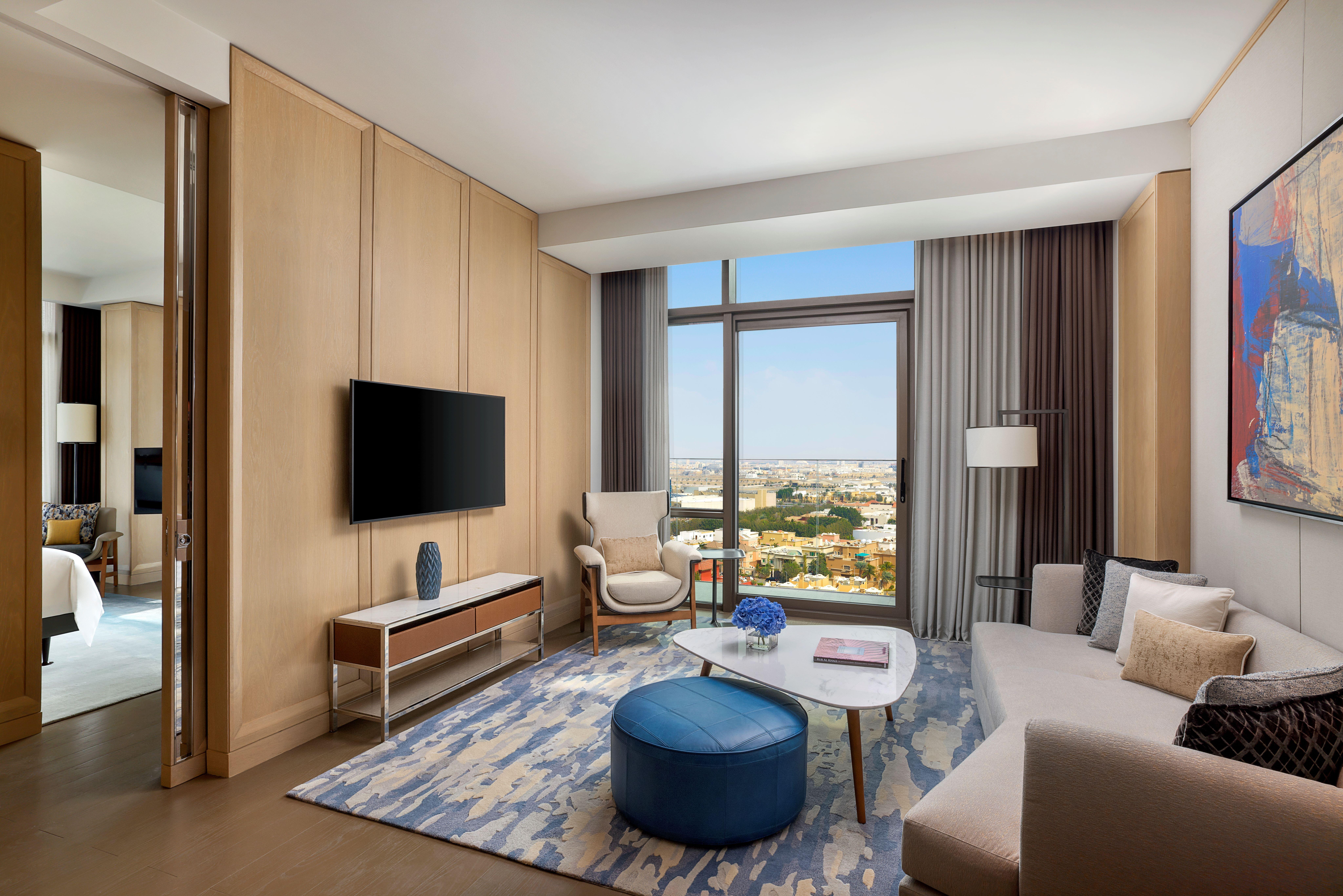 Horizon Suite Living Room