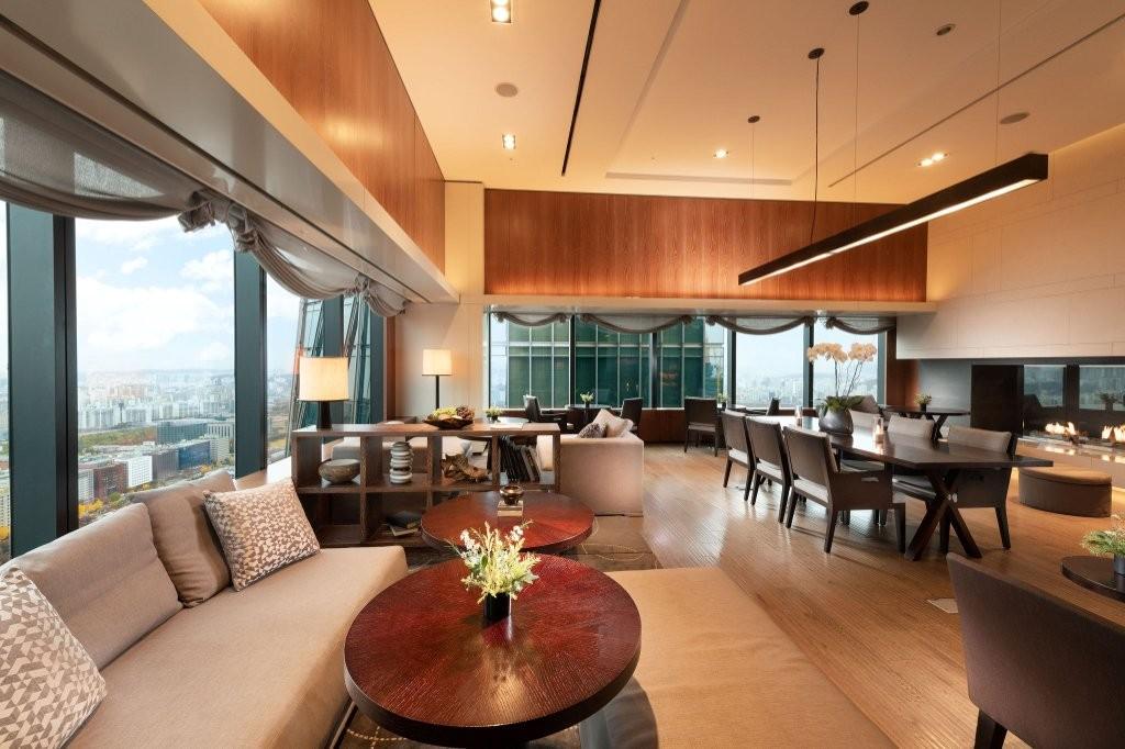 Conrad Seoul Executive Lounge