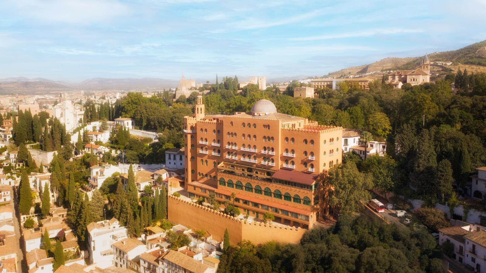 Hillside exterior overlooking Granada and the Alhambra Forest