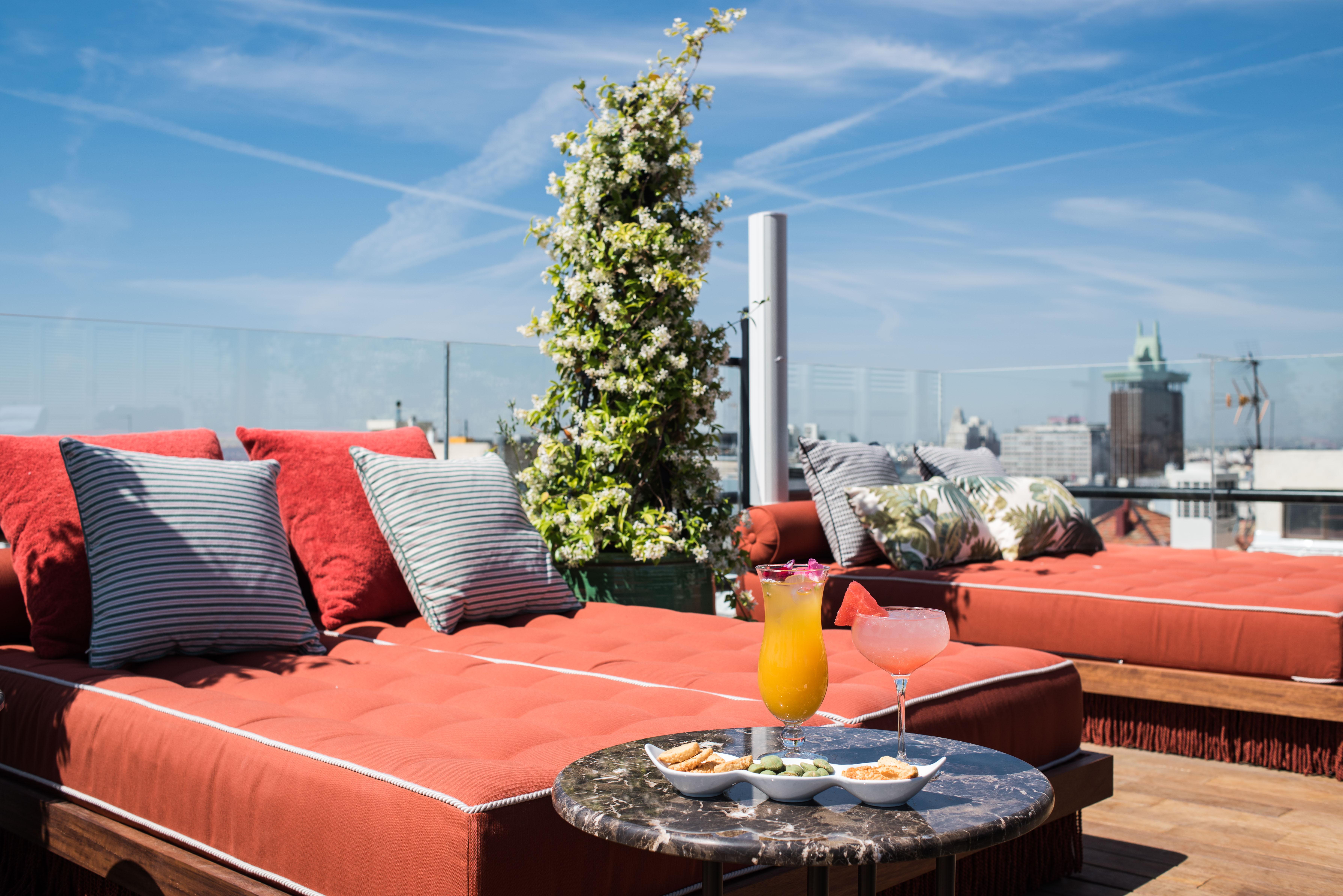 Picos Pardos Sky Lounge & Rooftop Pool