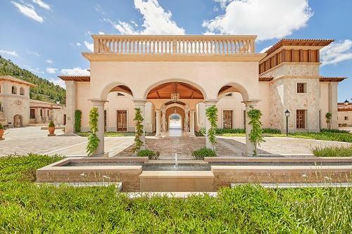 Cap Vermell Grand Hotel - 5-Star hilltop luxury village and spa resort in Mallorca