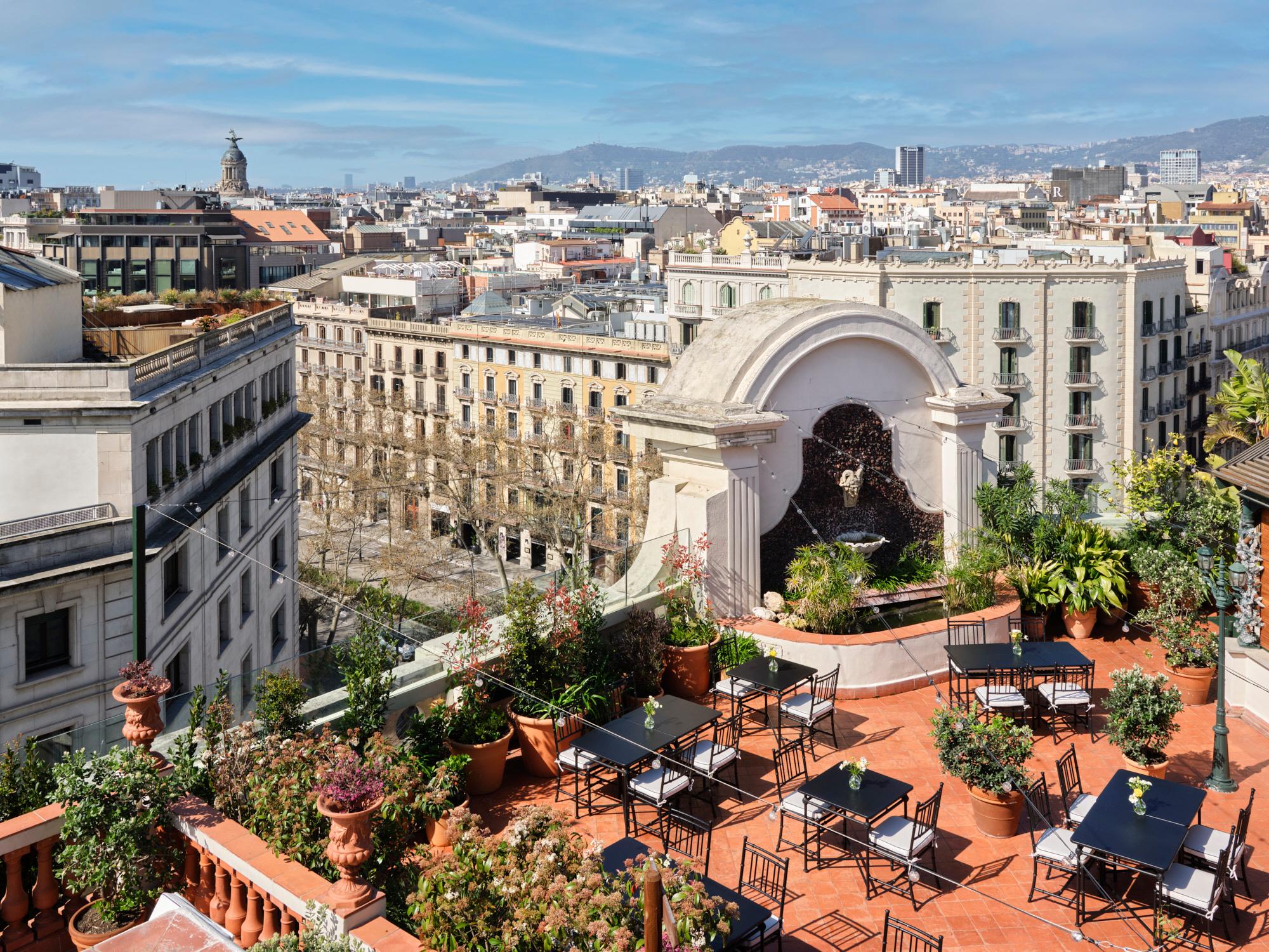 El Palace Barcelona - 5-Star luxury landmark hotel in Barcelona Eixample