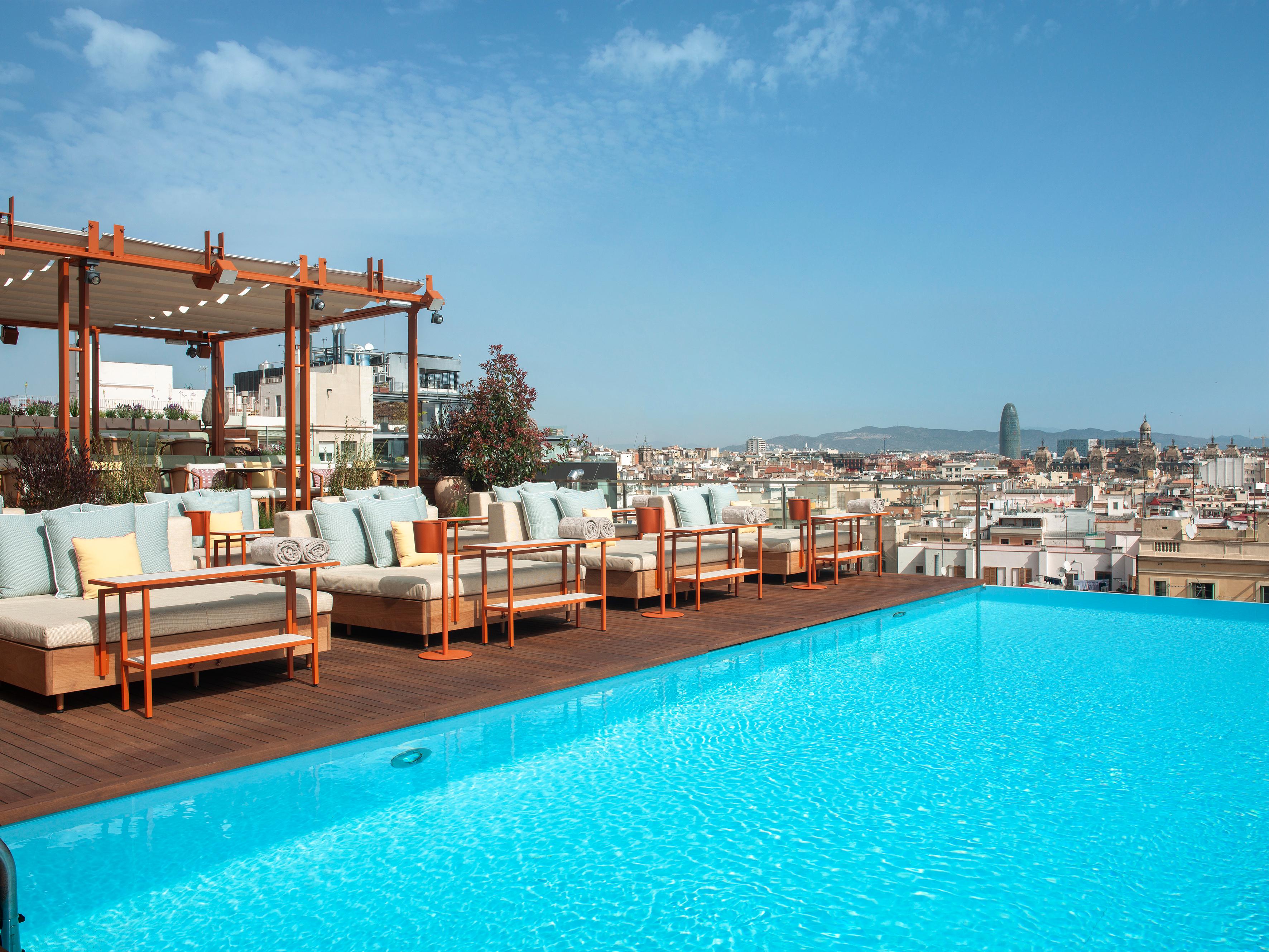 Grand Hotel Central Barcelona - 5-Star luxury boutique hotel with rooftop infinity pool in Gothic Quarter