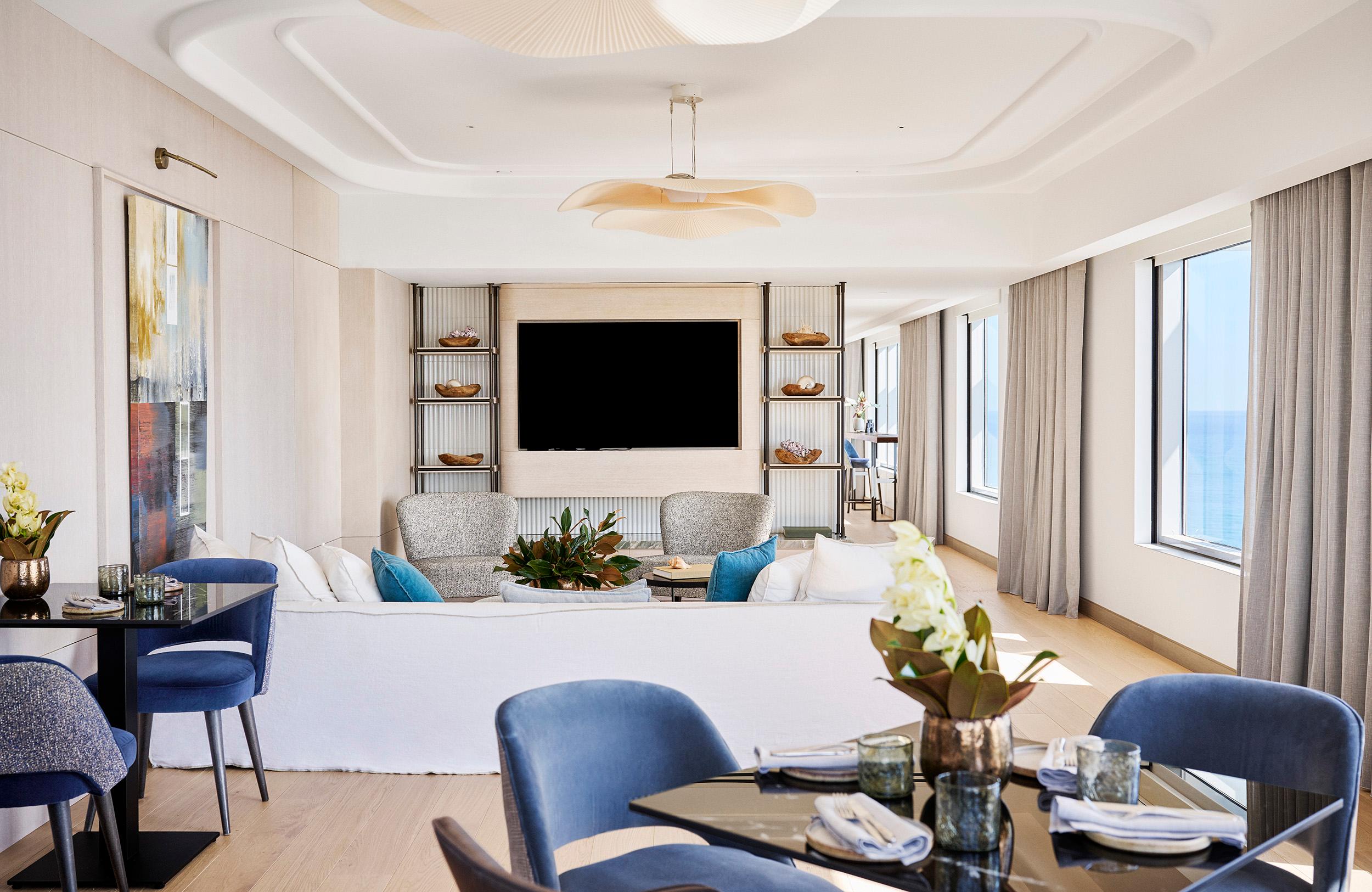Hotel Arts Barcelona - Club Lounge