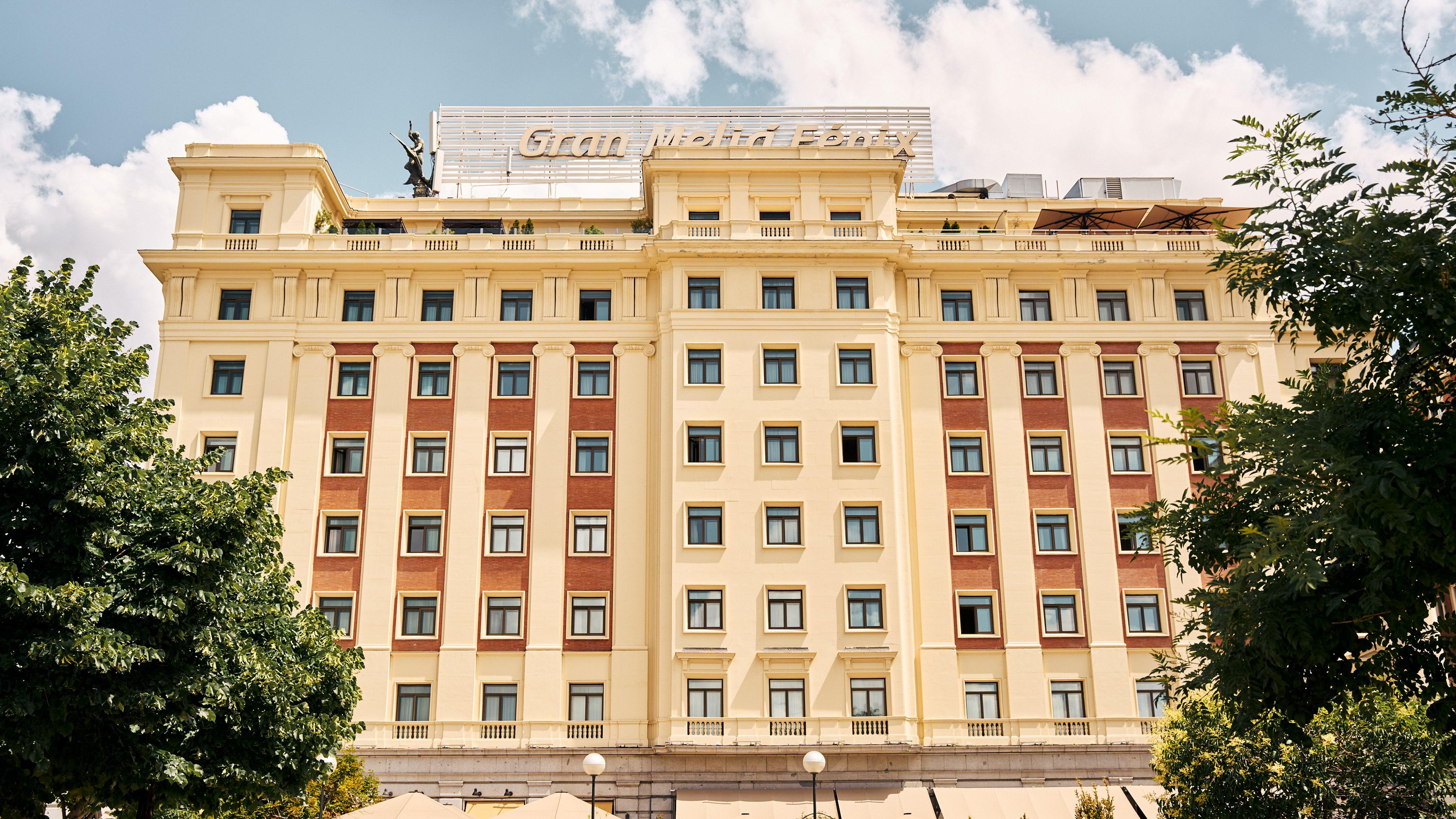 Hotel Fénix Gran Meliá Madrid - 5-Star luxury palace on Plaza de Colón in Salamanca