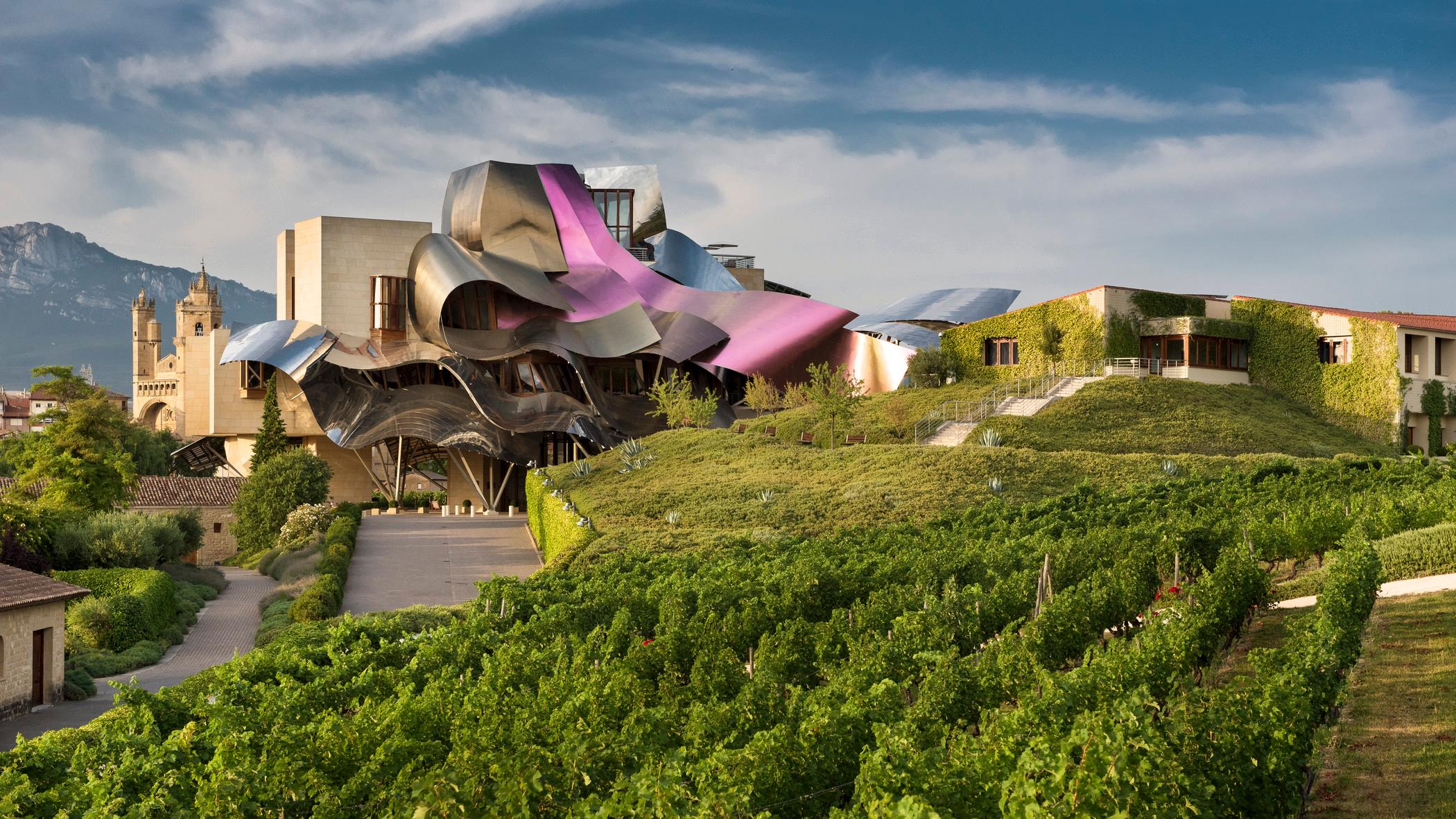 Hotel Marqués de Riscal, a Luxury Collection Hotel, Elciego - Frank Gehry titanium palace in Rioja Alavesa