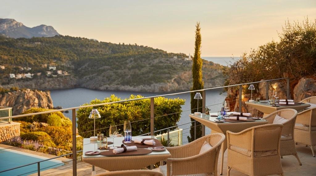 Es Fanals Spanish Restaurant at the Summit