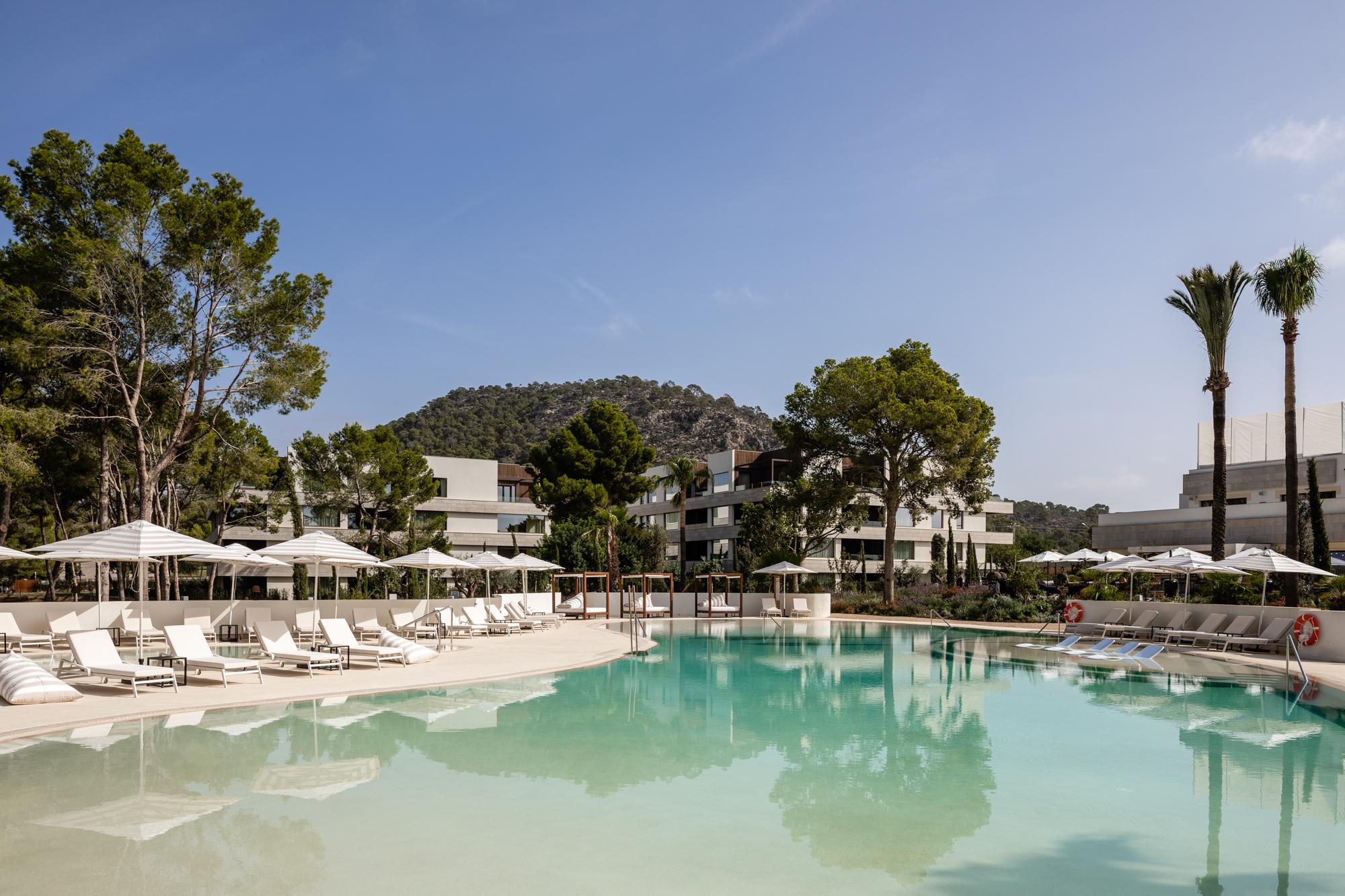 Kimpton Aysla Mallorca - Modern 5-star wellness luxury resort in Santa Ponsa