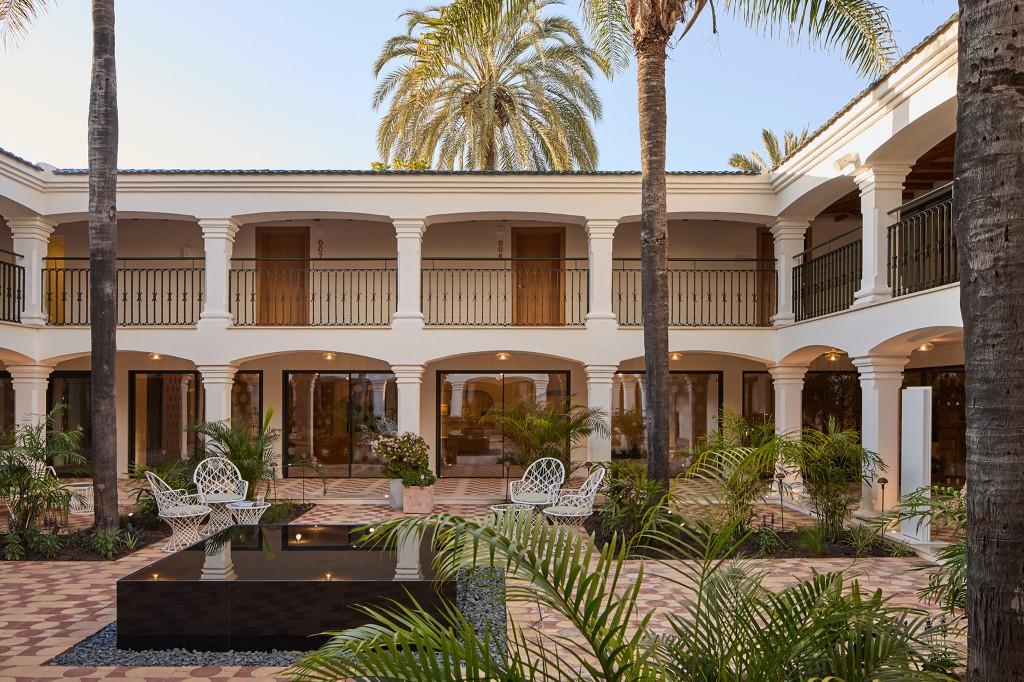 Courtyard Patio