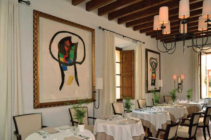 El Olivo Fine Dining Restaurant