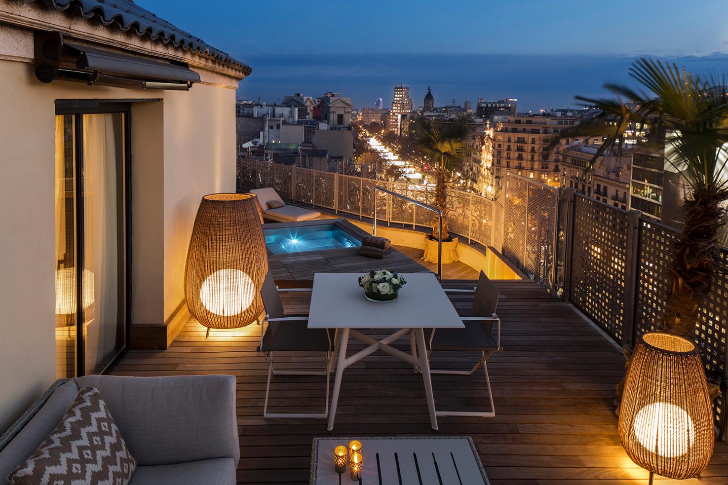 Majestic Royal Penthouse private outdoor terrace with heated jacuzzi in Barcelona