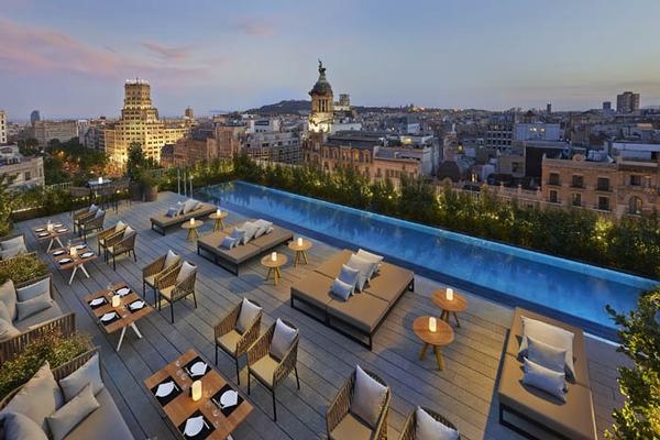 Mandarin Oriental, Barcelona - 5-star designer luxury hotel on Passeig de Gràcia