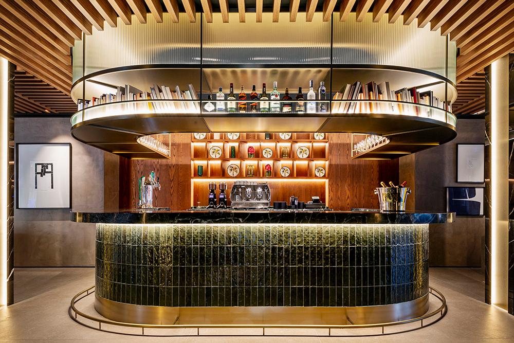 Lobby Lounge and cocktail bar