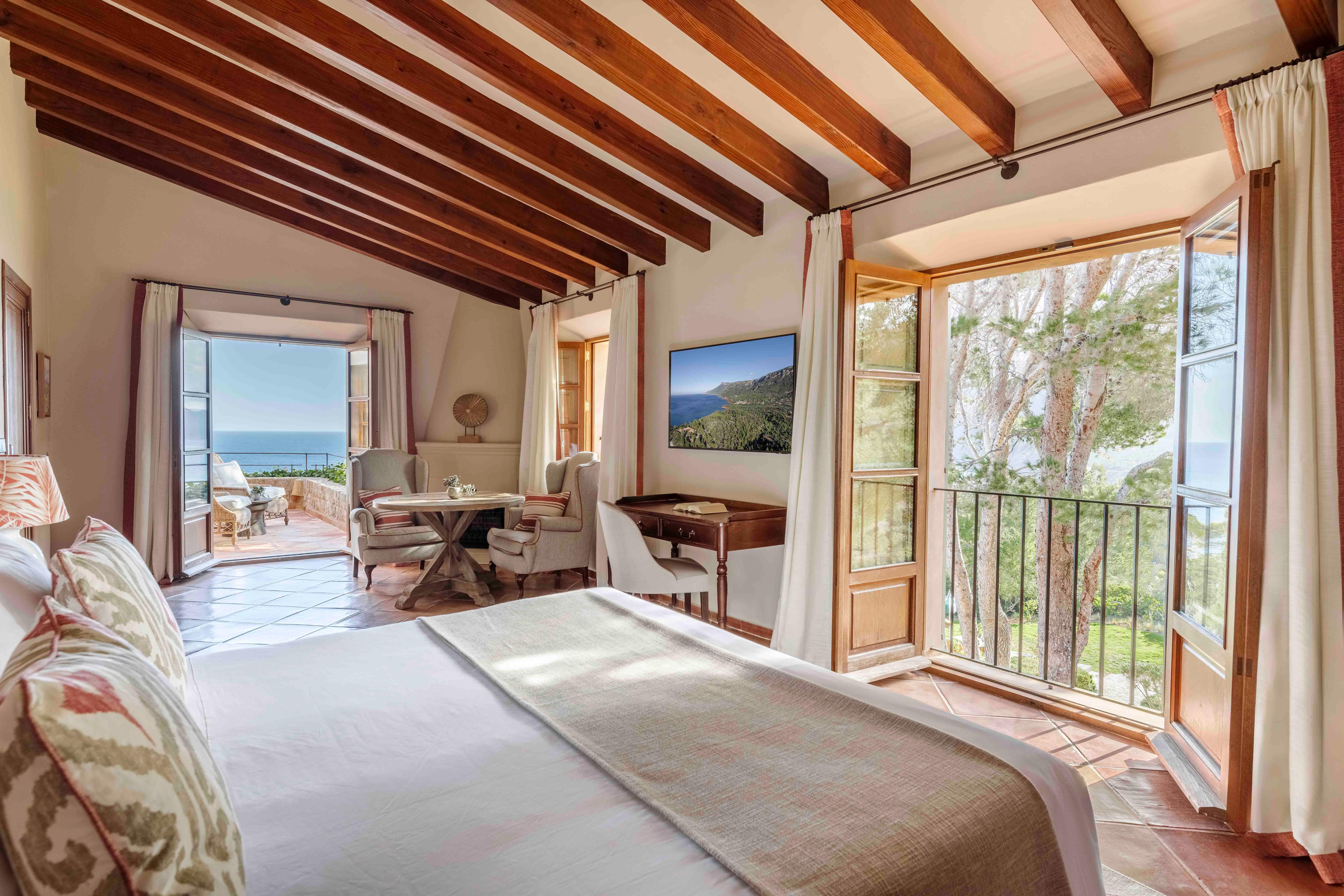 Sa Punta de S'Aguila Master Bedroom