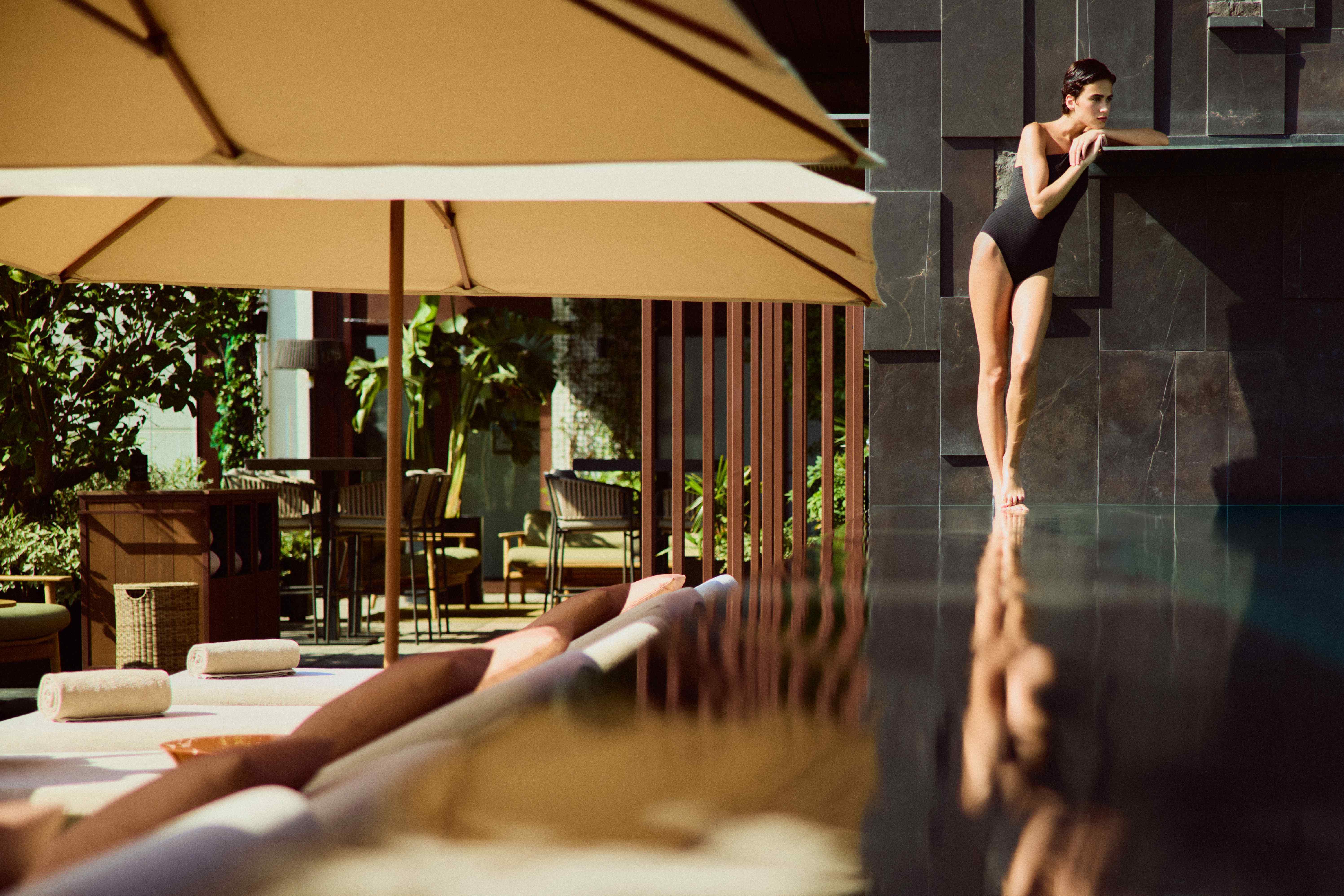 8th-floor rooftop infinity swimming pool and sun terrace