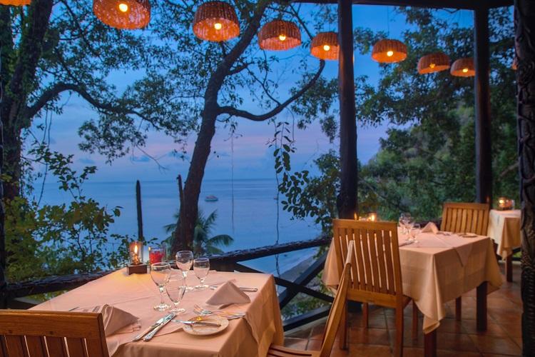 Treehouse open-air restaurant dining
