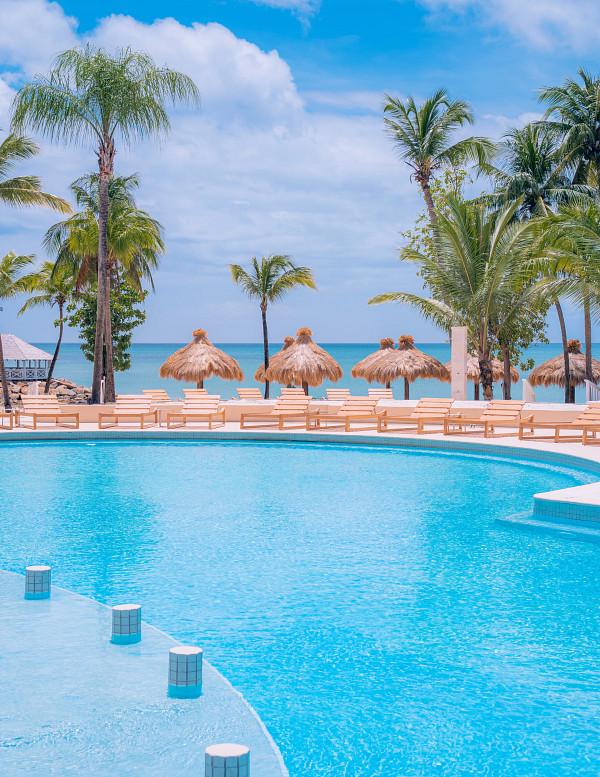 Main Lagoon Pool overlooking Choc Bay