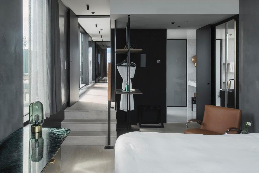 The Masterpiece Suite Master Bedroom