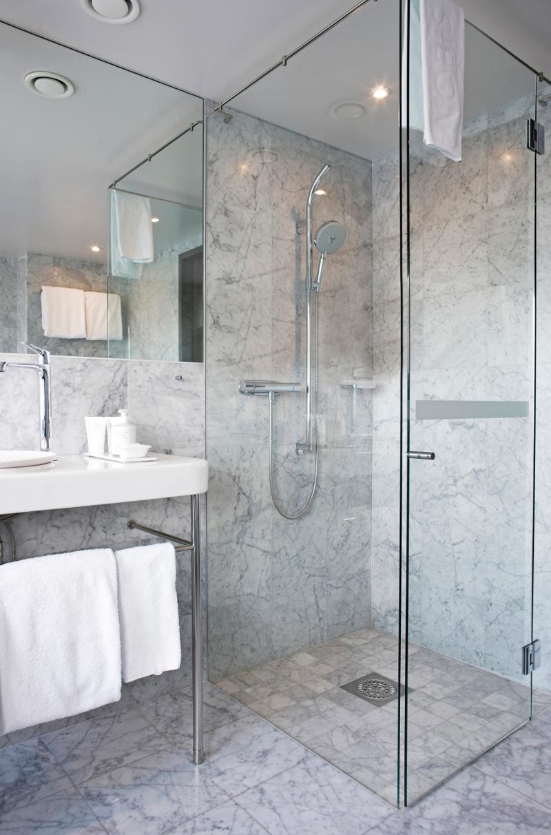 Carrara Marble Spa Bathroom