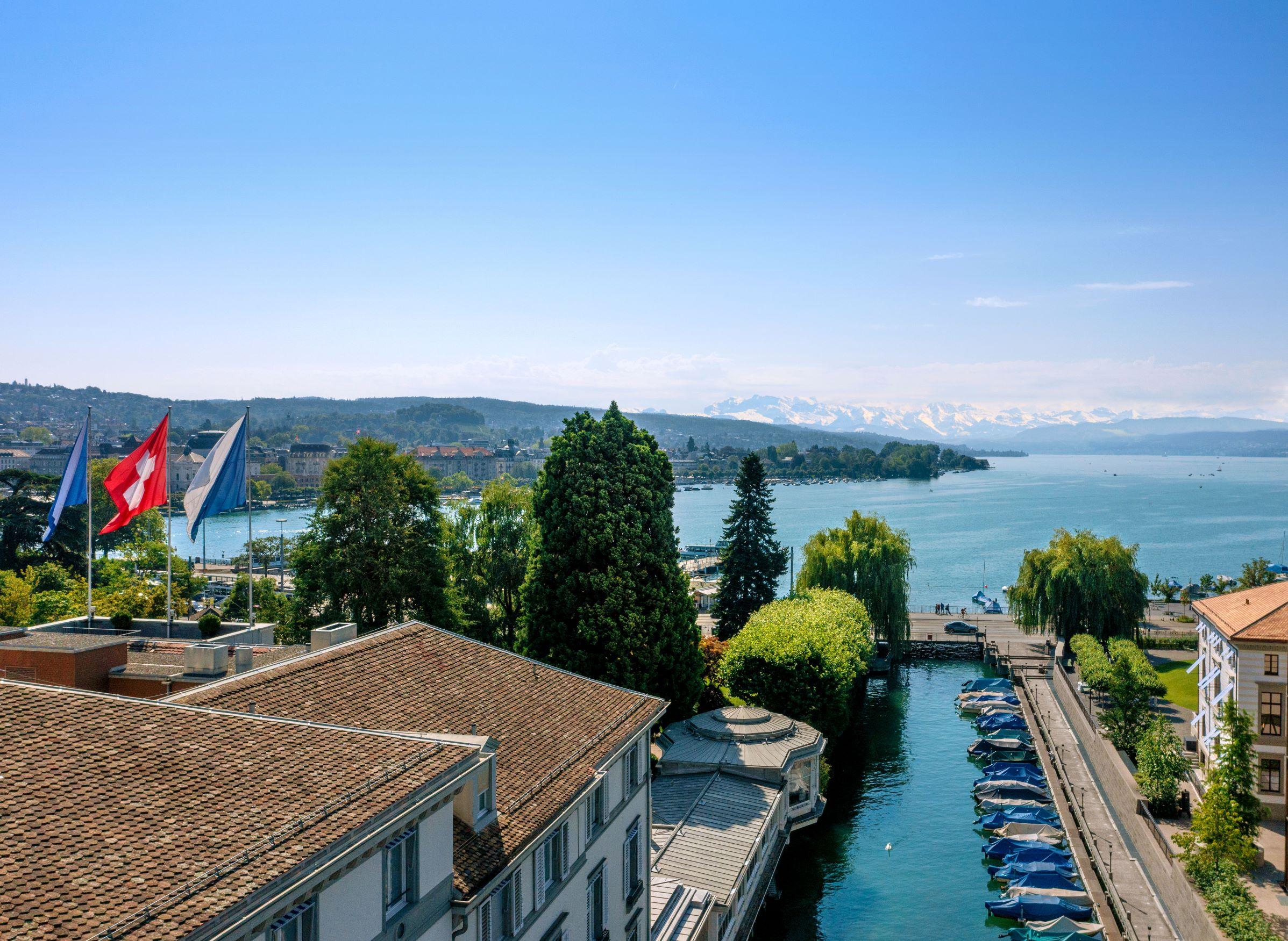 Baur au Lac Private Park Overlooking Lake Zurich and the Alps