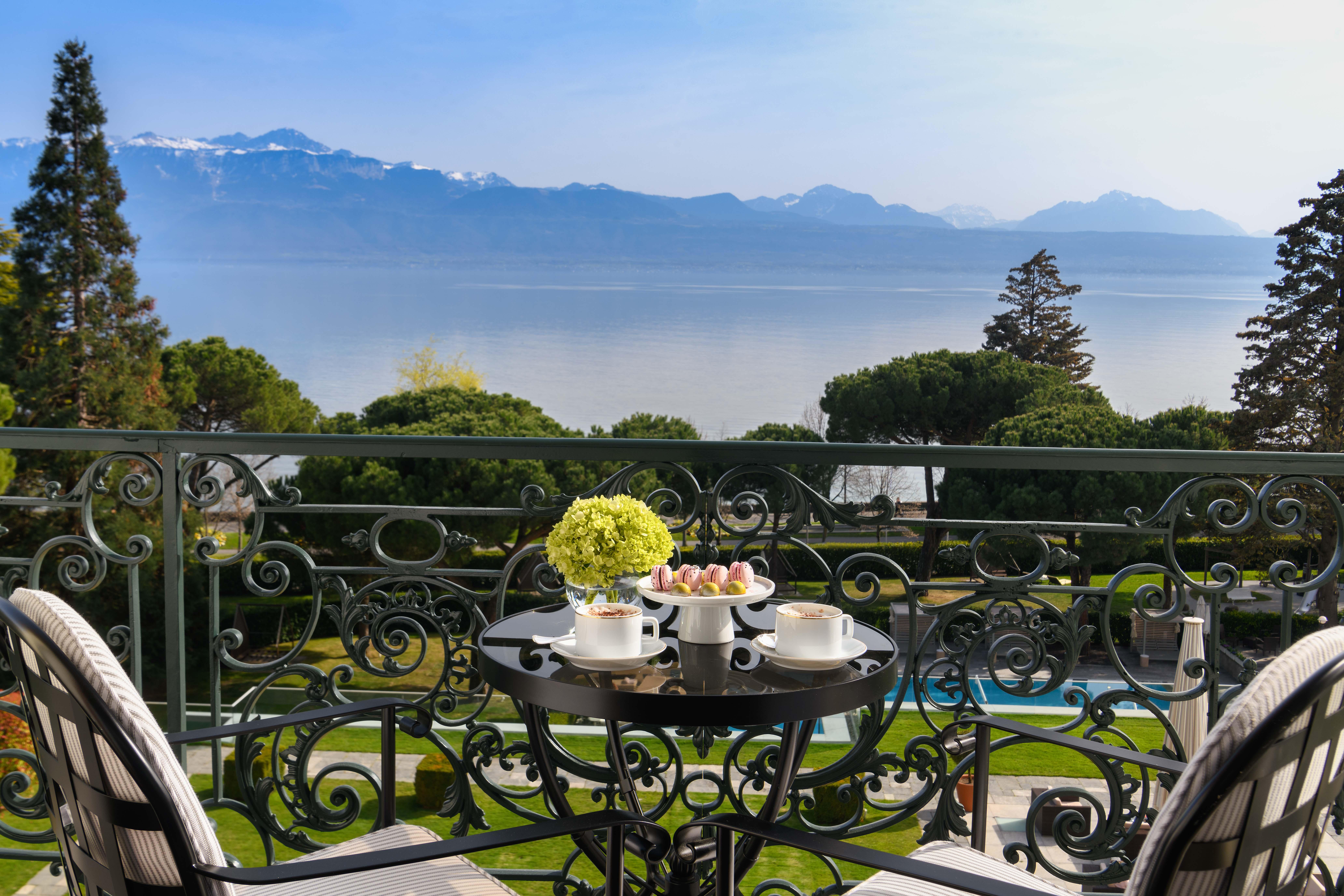 Deluxe Lake View Room Private Balcony Framing Lake Geneva