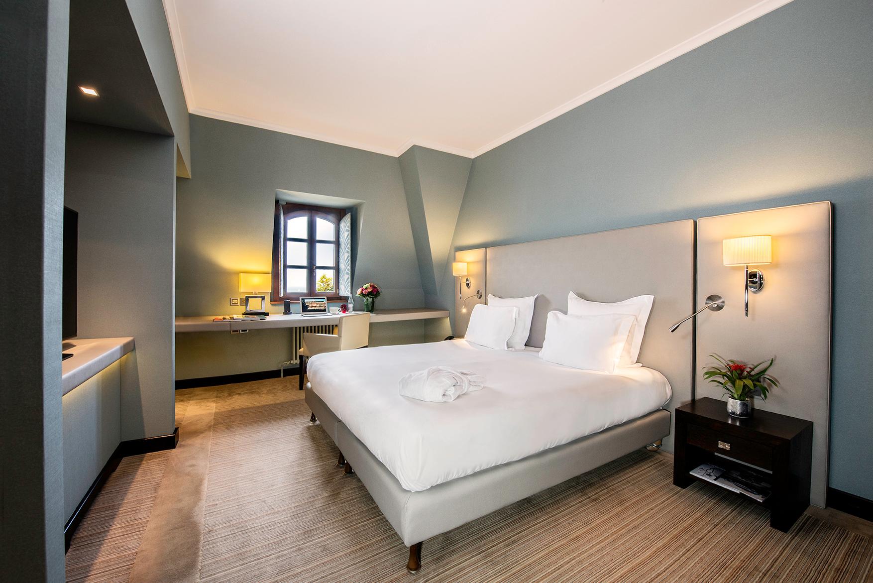 Suite Atalante Master Bedroom Facing the Jardin Anglais