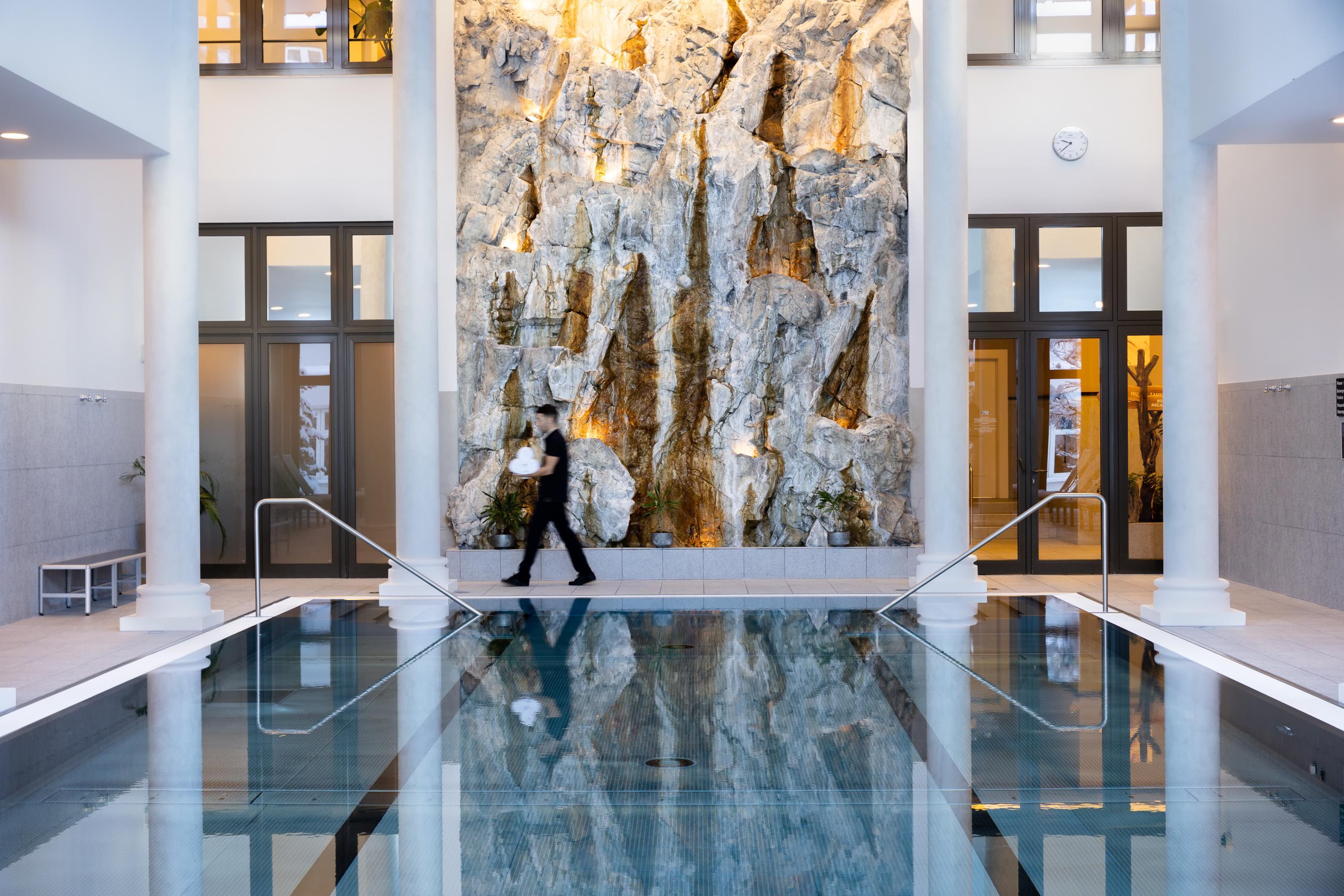 2800 m² Kempinski The Spa Heated Indoor Pool and Alpine Sanctuary