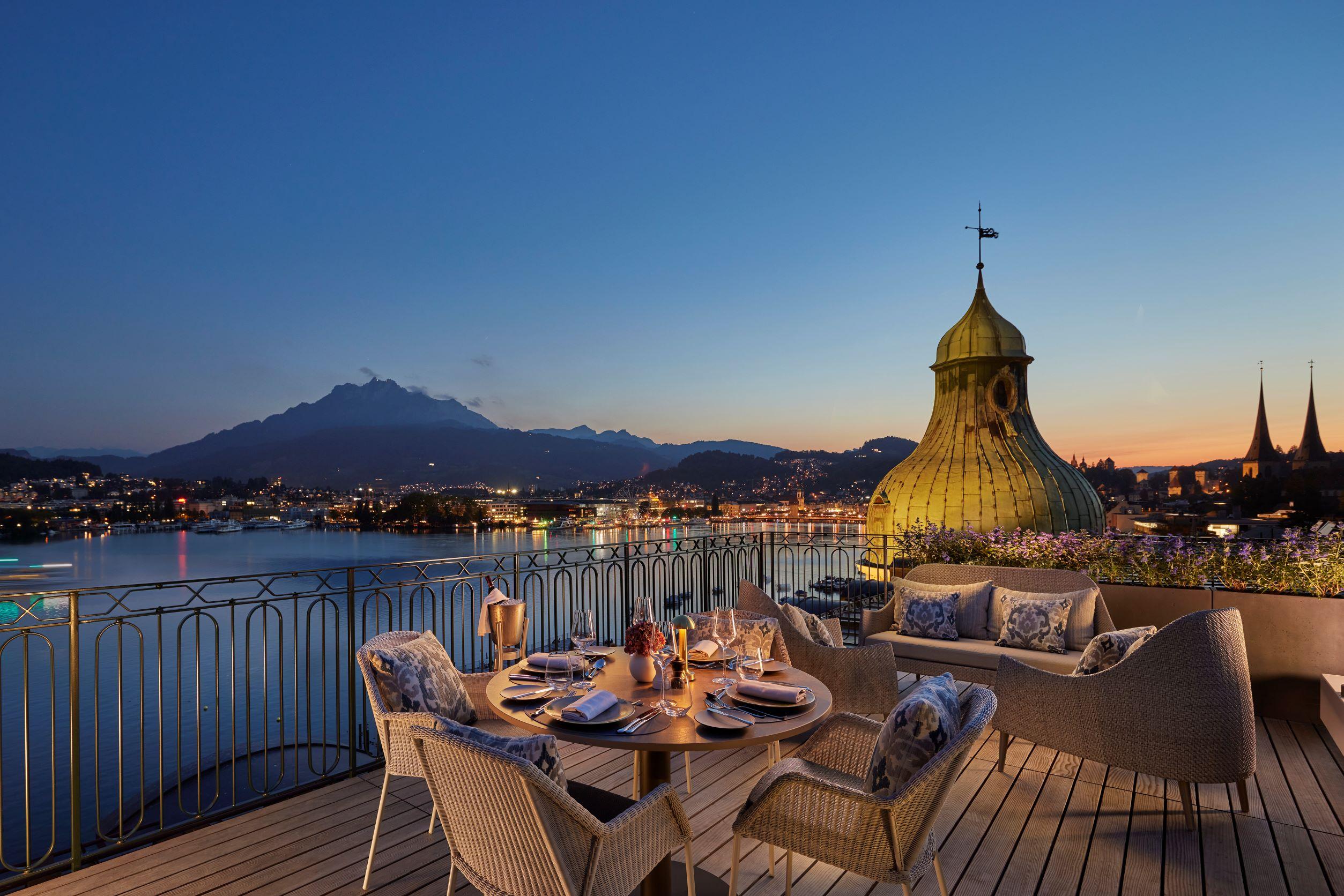 Panoramic Rooftop Terrace Suite with 360° Vistas
