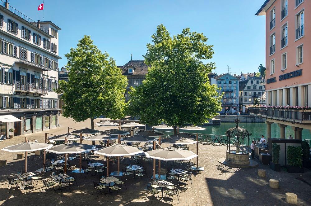 Piazza and Barchetta Riverfront Promenade Dining on the Limmat