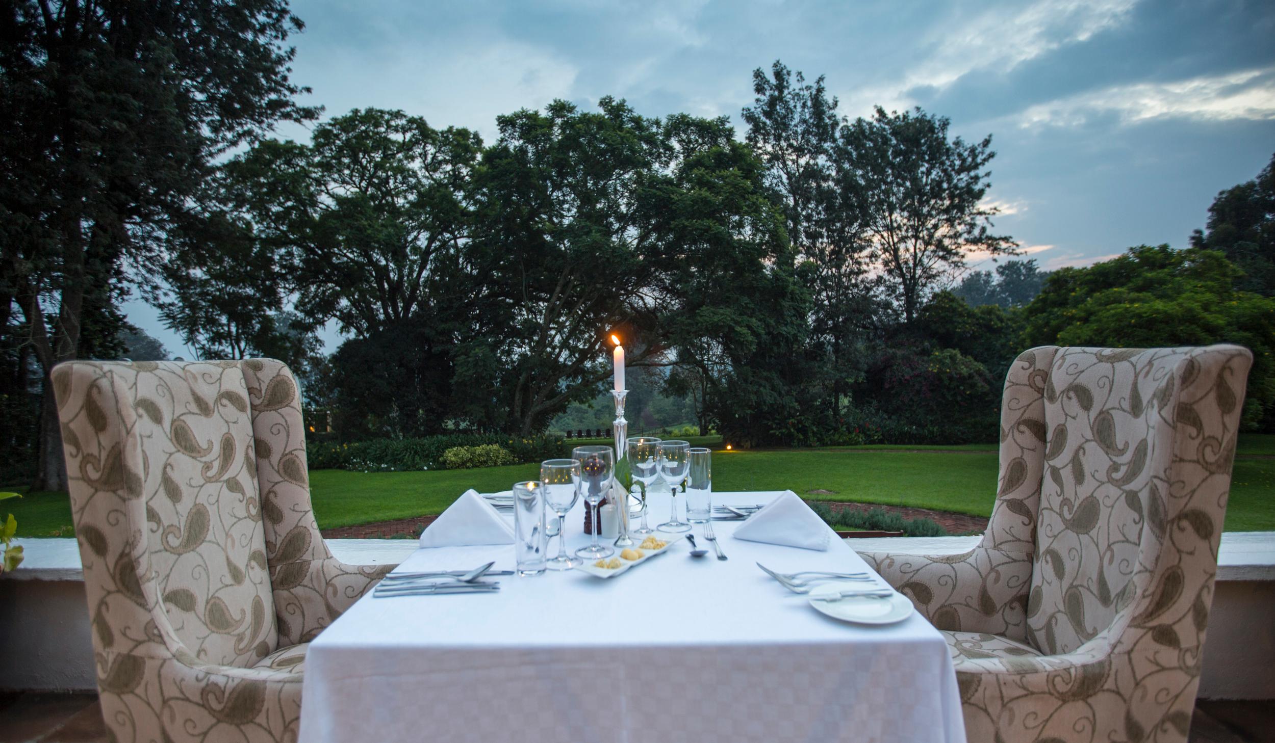 Private Verandah Dining
