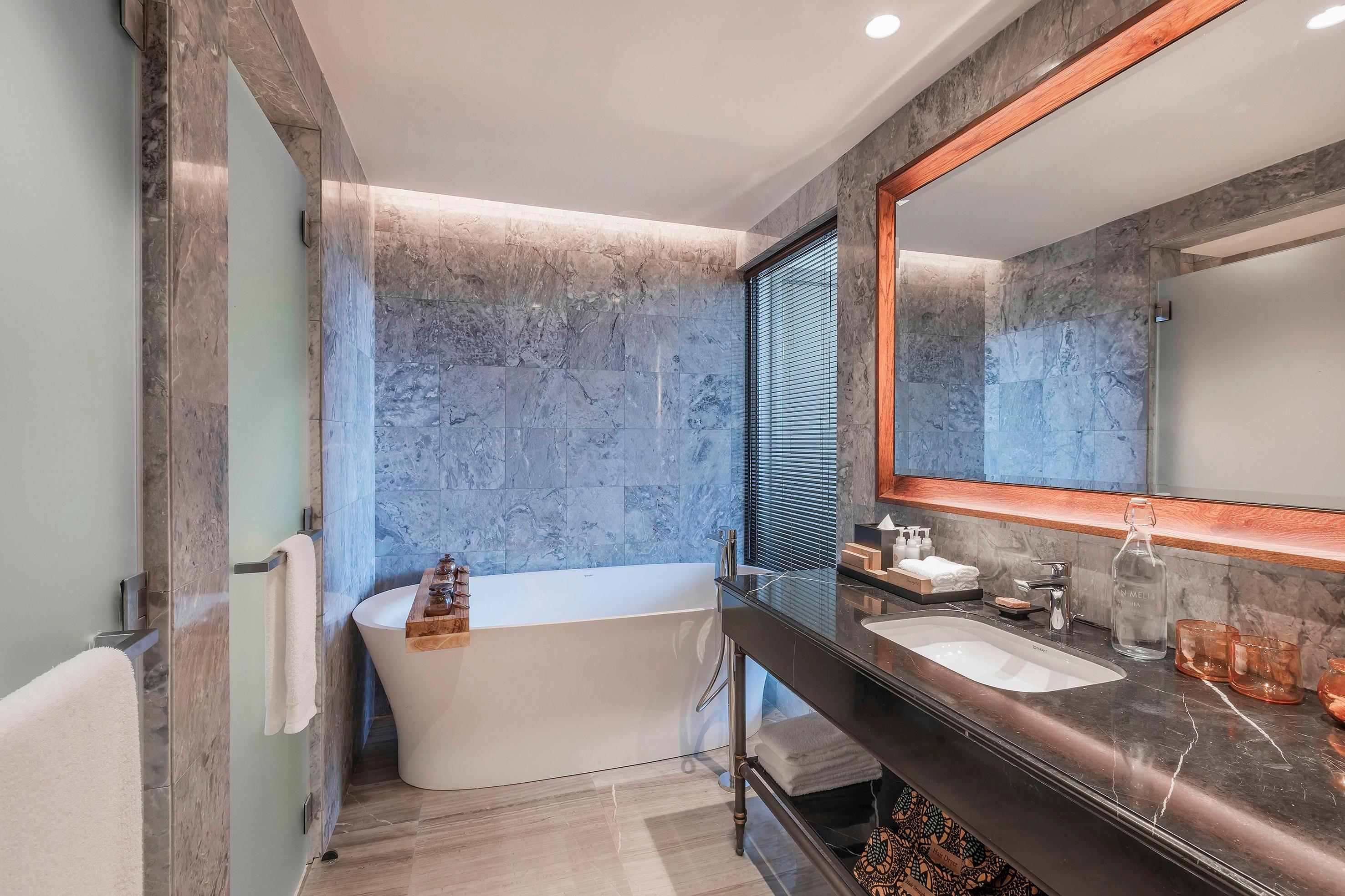 Red Level Junior Suite Lounge