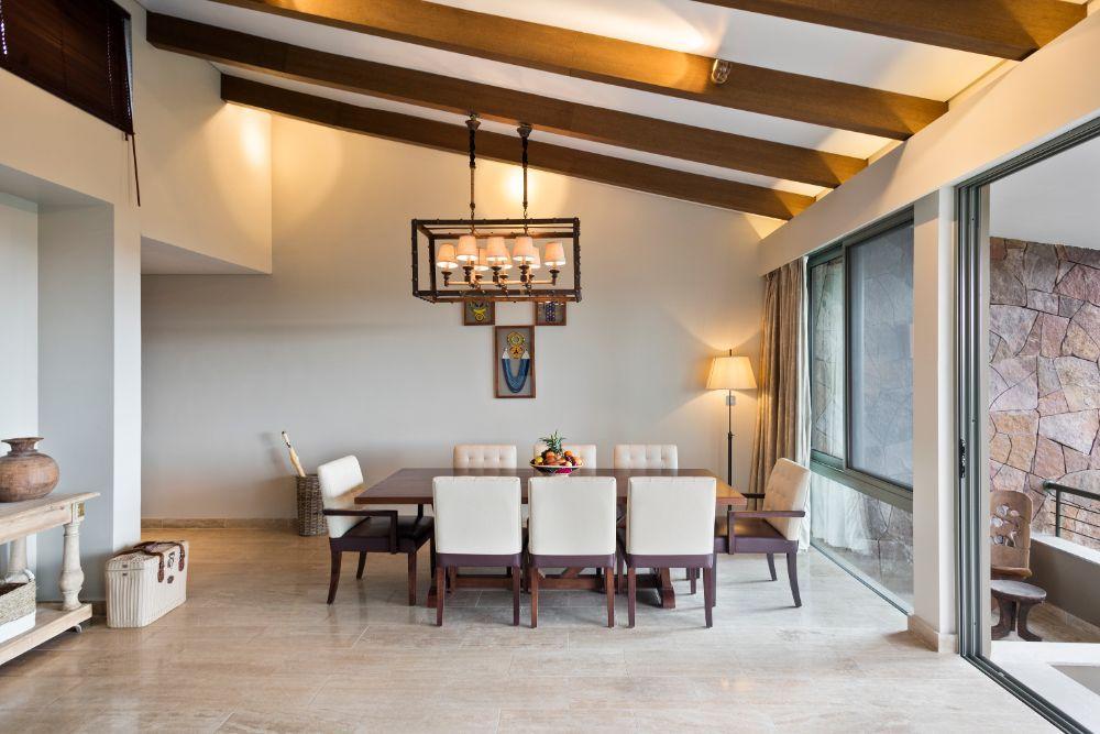 One-Bedroom Suite Living Salon